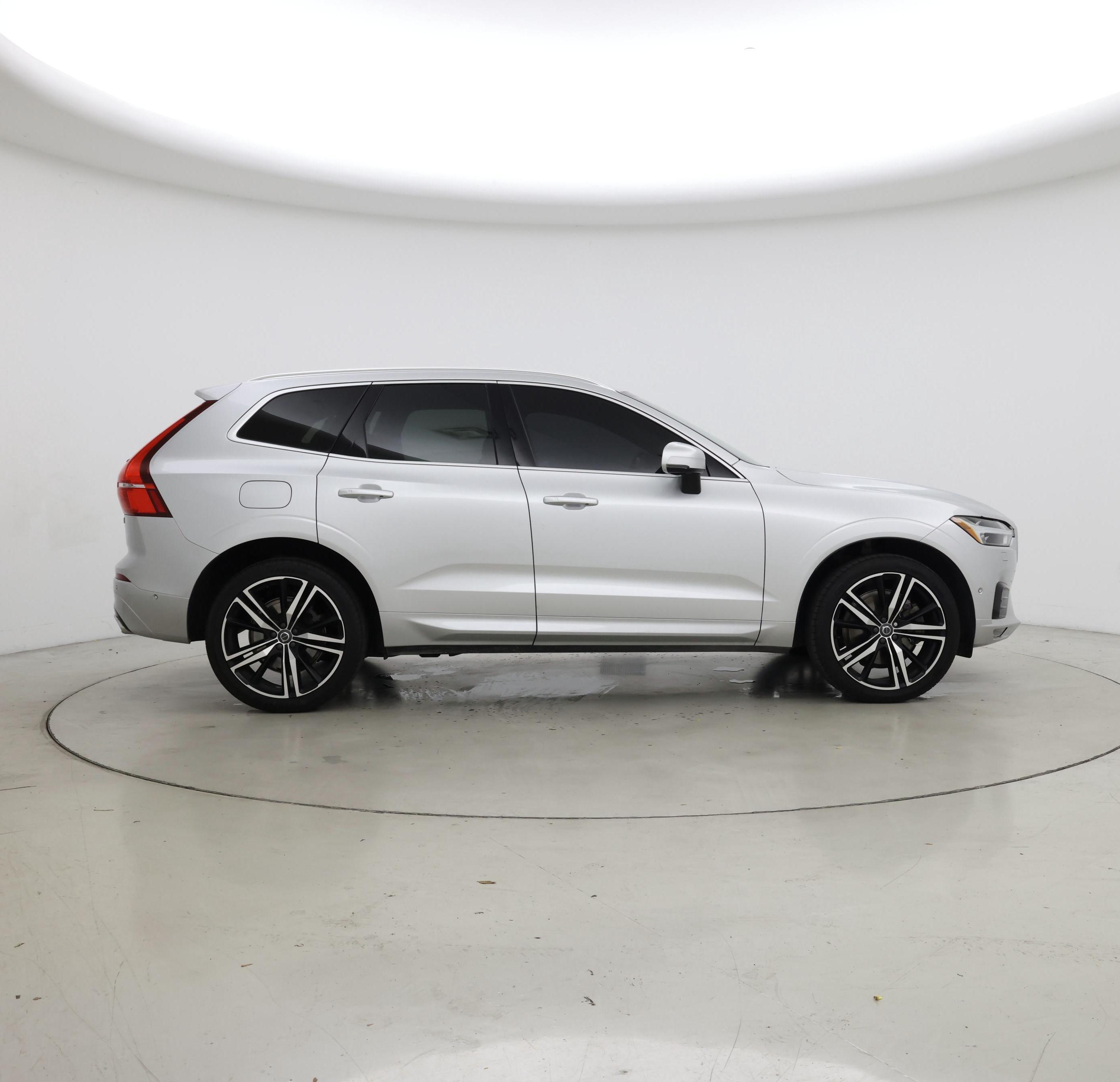 Thumbnail: 2019 Volvo XC60 - 7