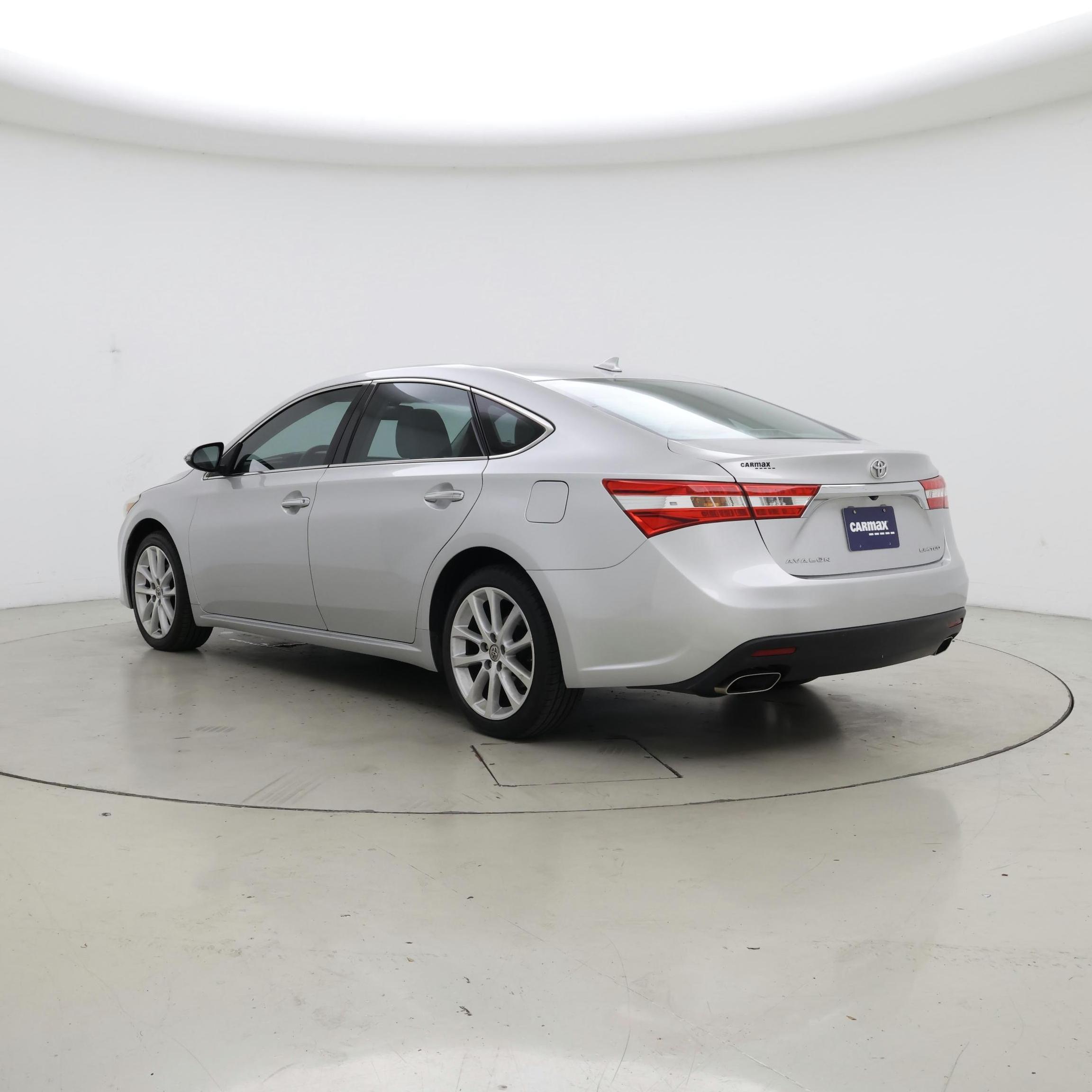 Thumbnail: 2014 Toyota Avalon - 2