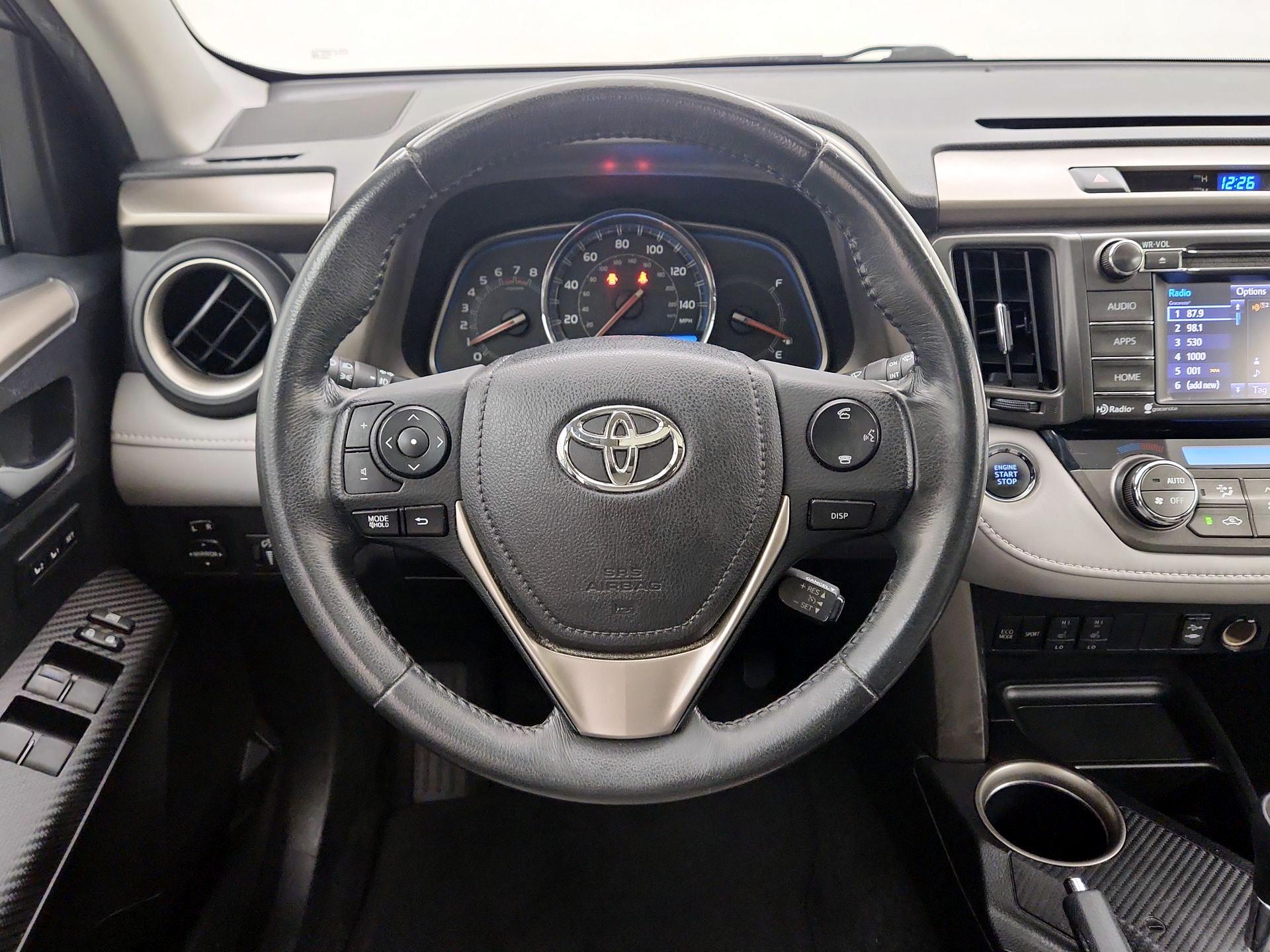Thumbnail: 2014 Toyota RAV4 - 10