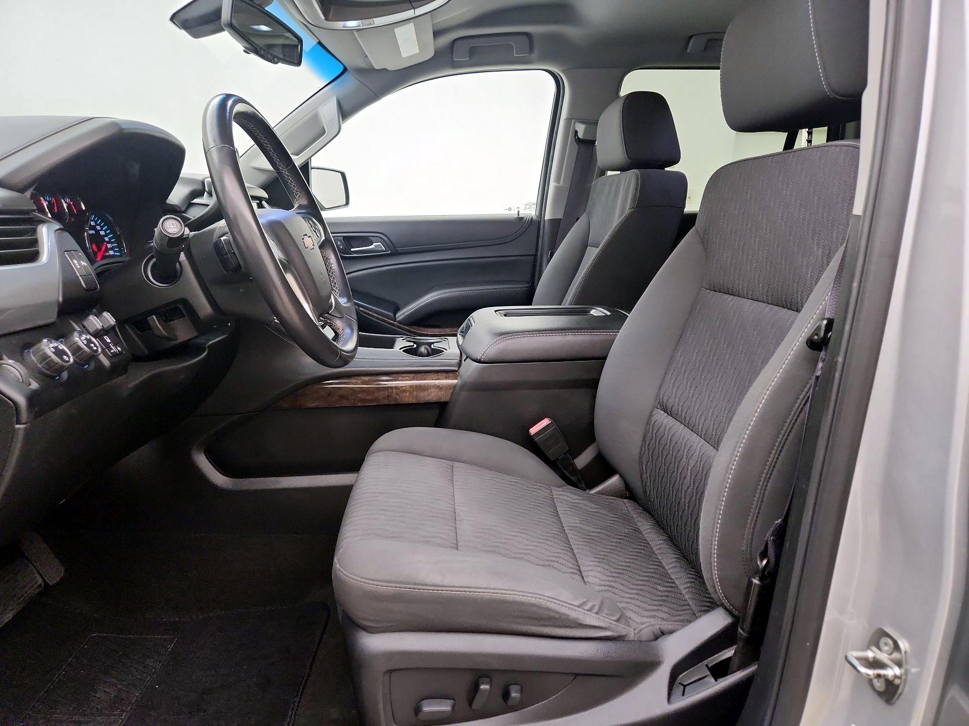 Thumbnail: 2017 Chevrolet Tahoe - 11