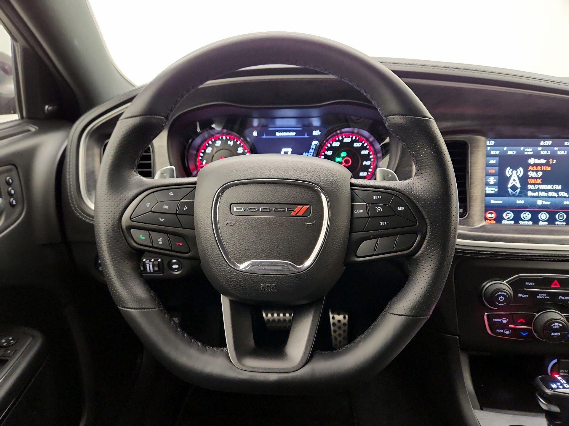 Thumbnail: 2022 Dodge Charger - 10