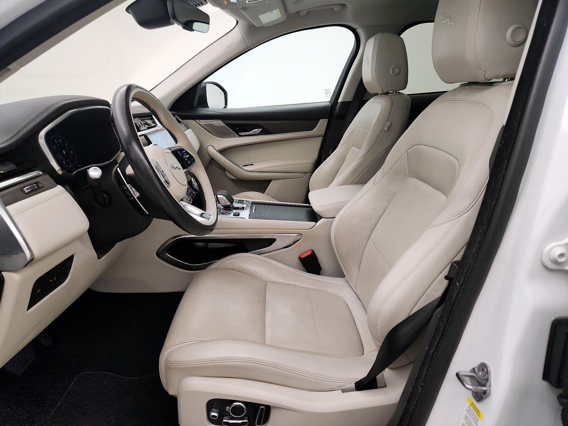 Thumbnail: 2021 Jaguar F-Pace - 11