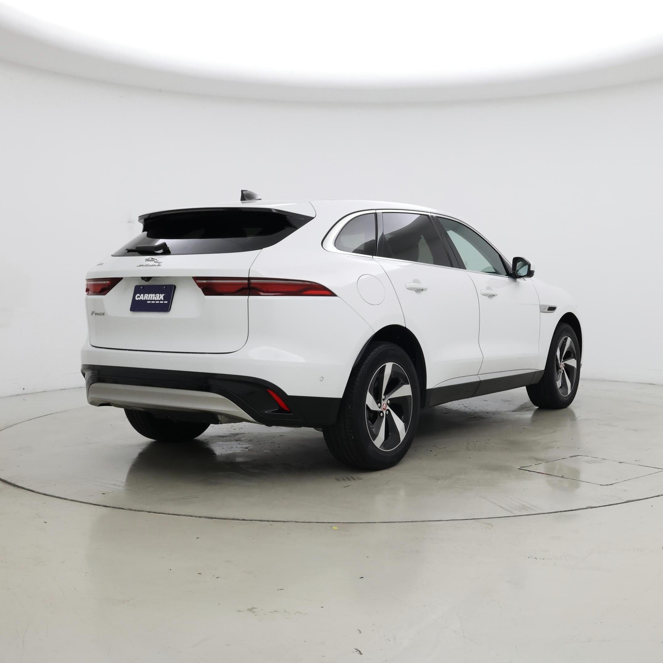 Thumbnail: 2021 Jaguar F-Pace - 8