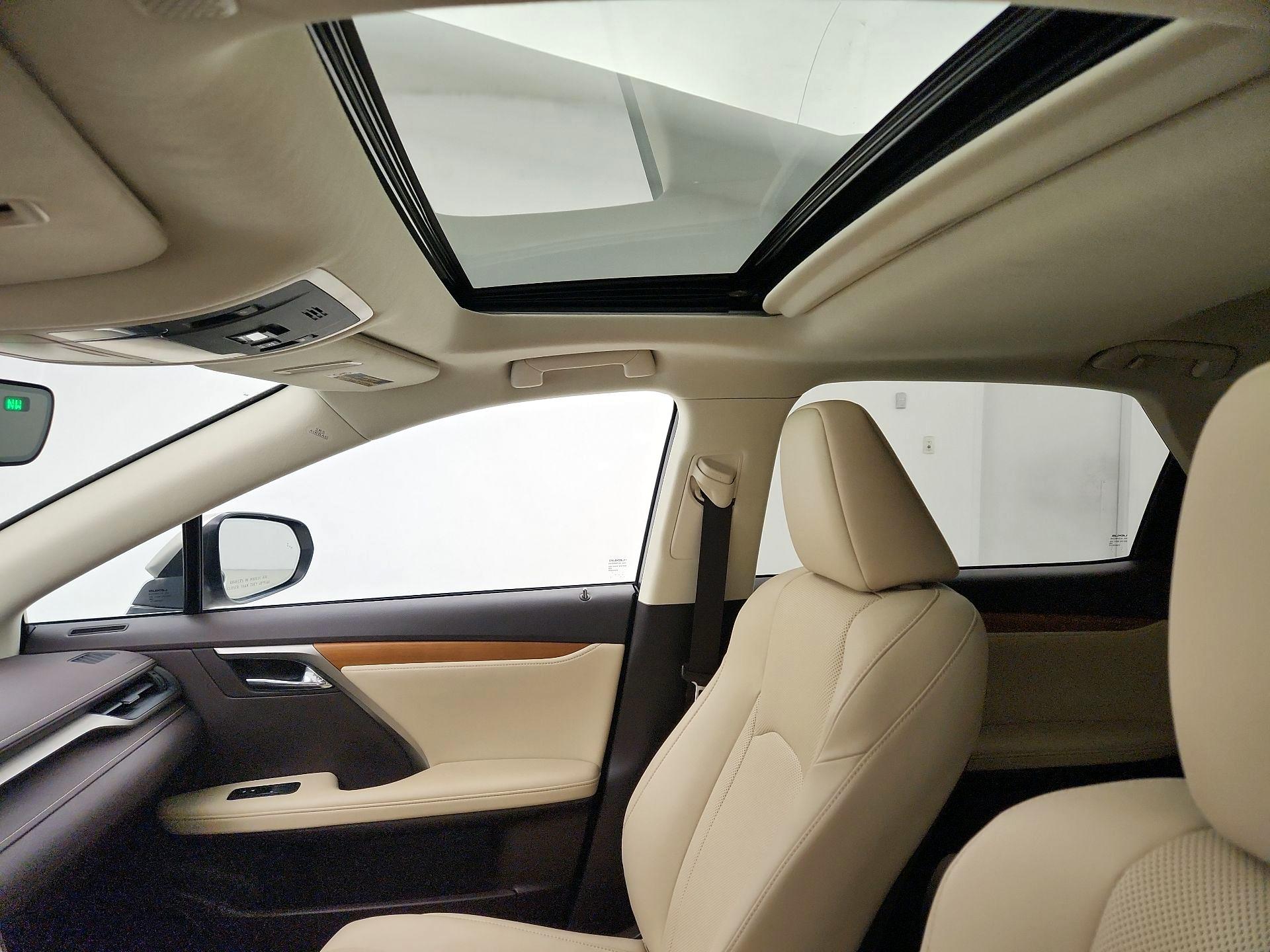 Thumbnail: 2020 Lexus RX - 19