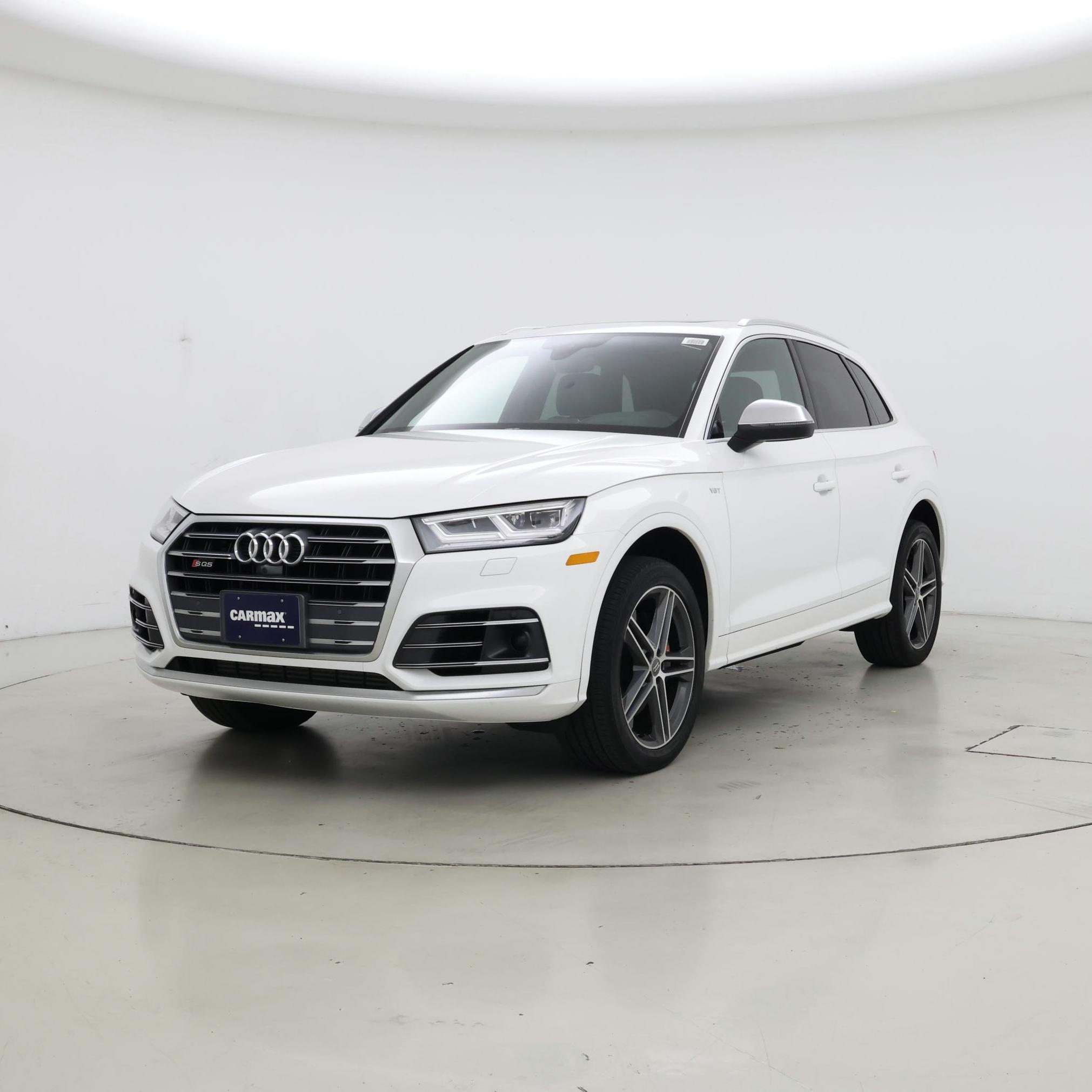 Thumbnail: 2018 Audi SQ5 - 4