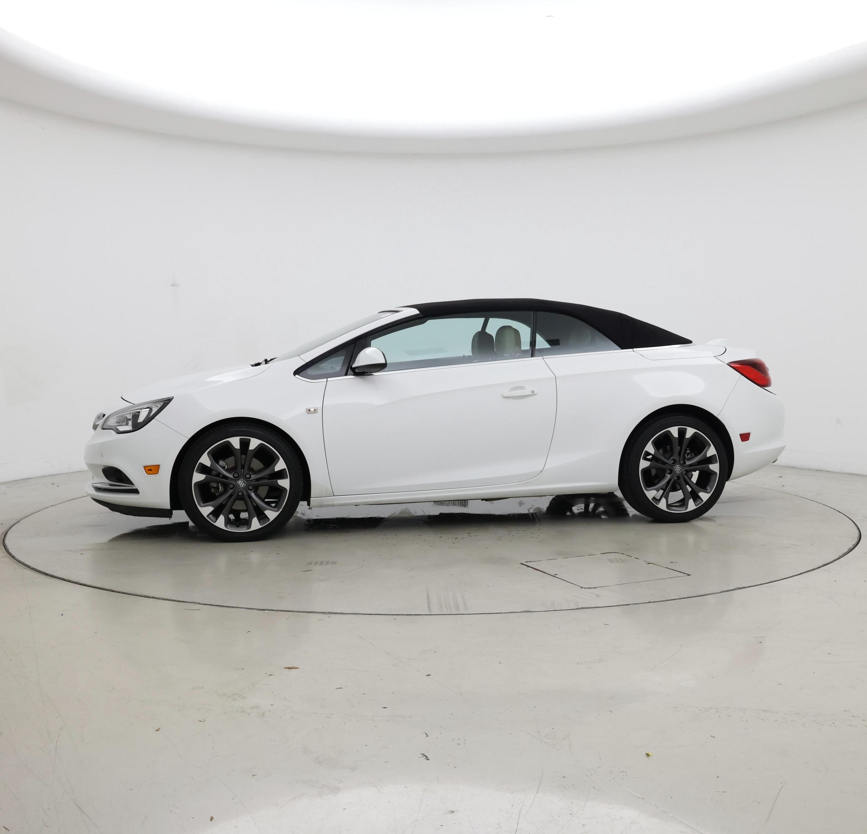 Thumbnail: 2016 Buick Cascada - 3