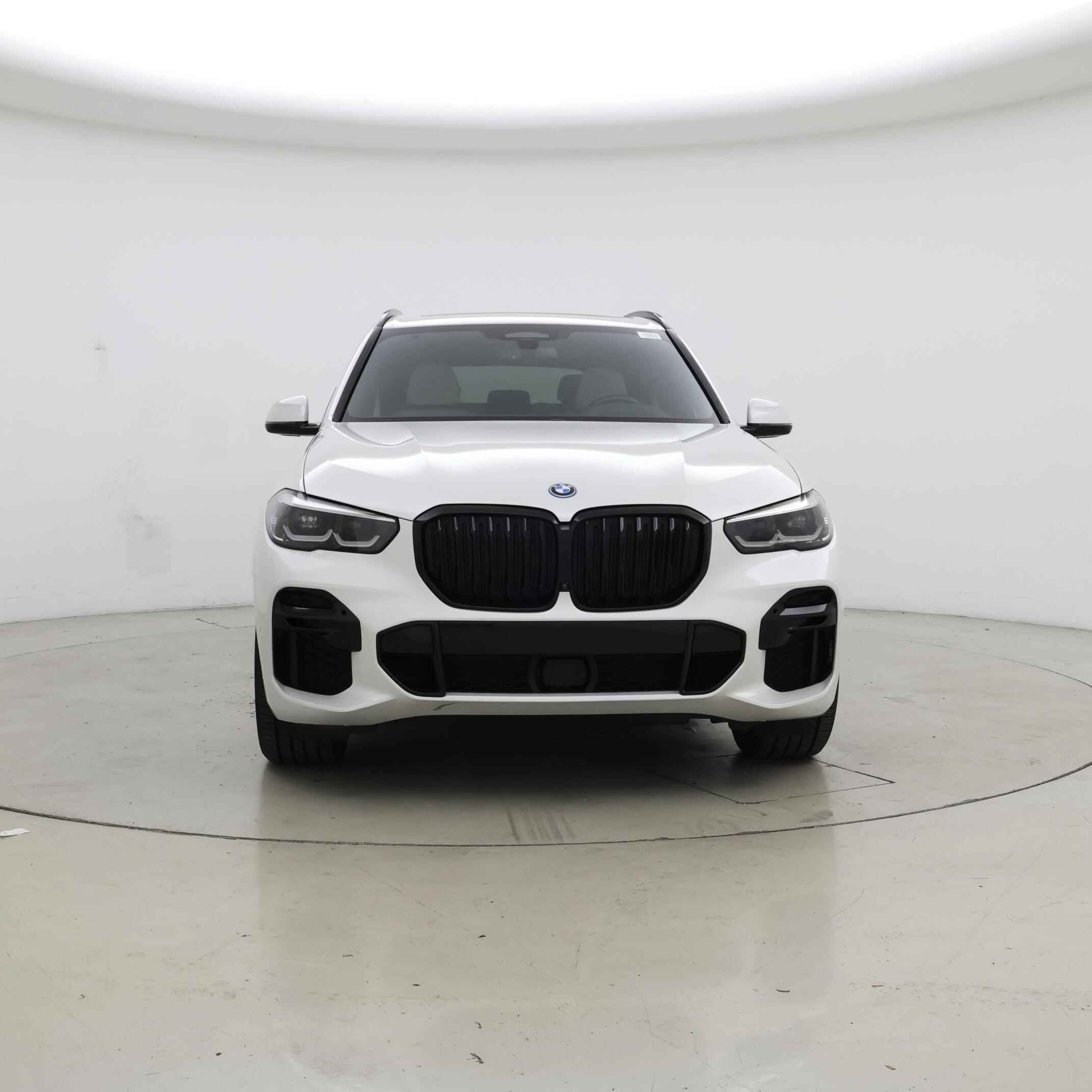 Thumbnail: 2022 BMW X5 - 5