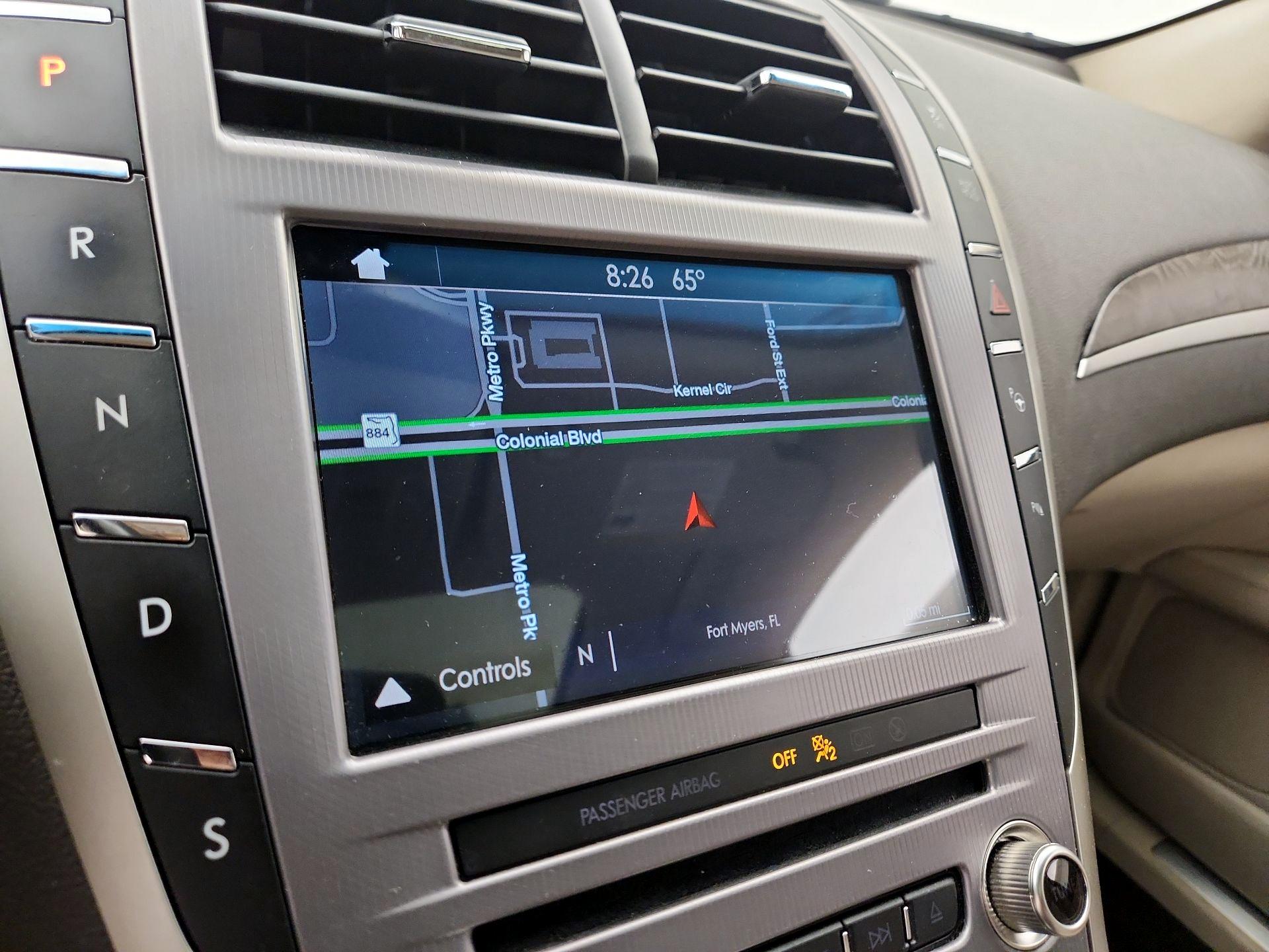 Thumbnail: 2019 Lincoln MKZ - 14