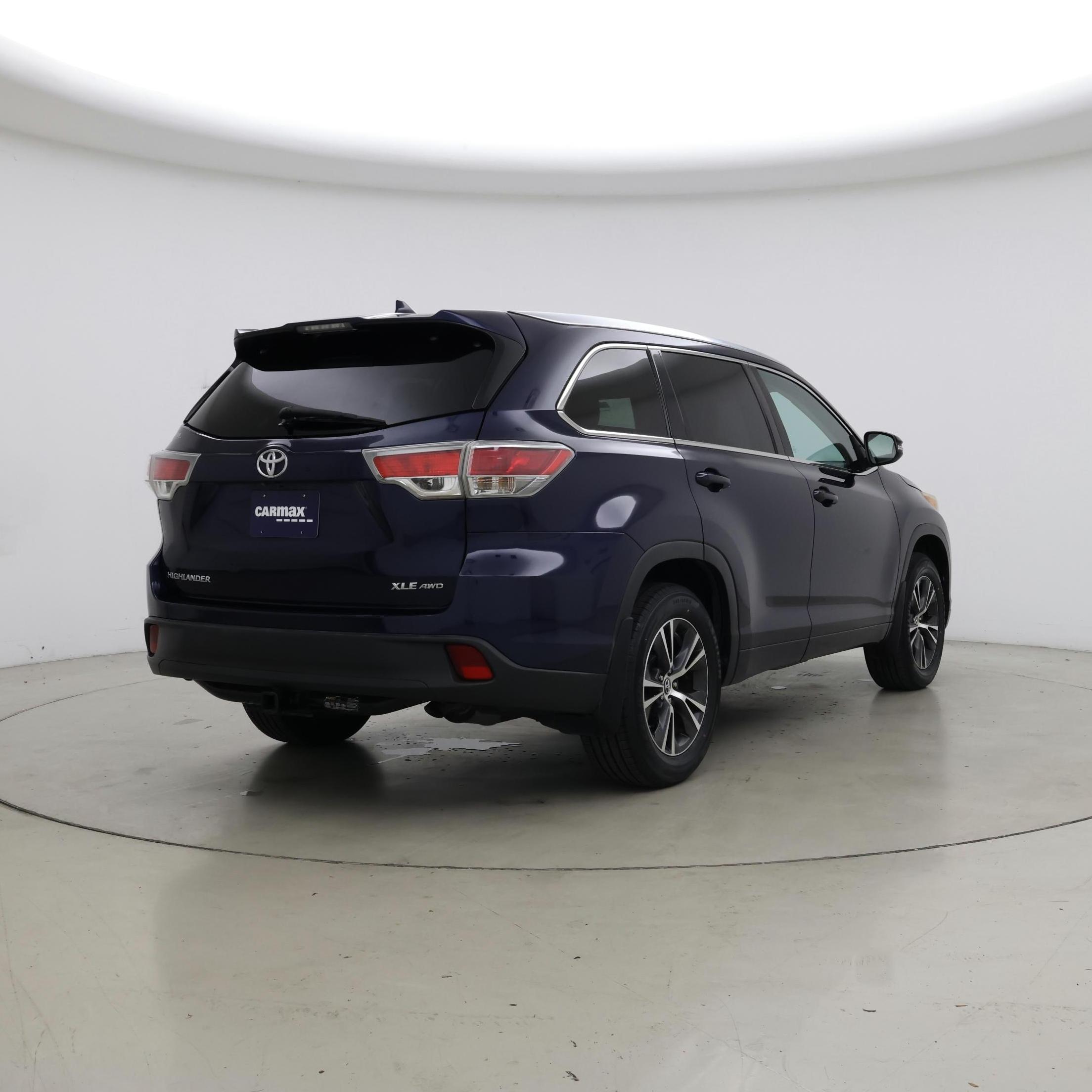 Thumbnail: 2016 Toyota Highlander - 8