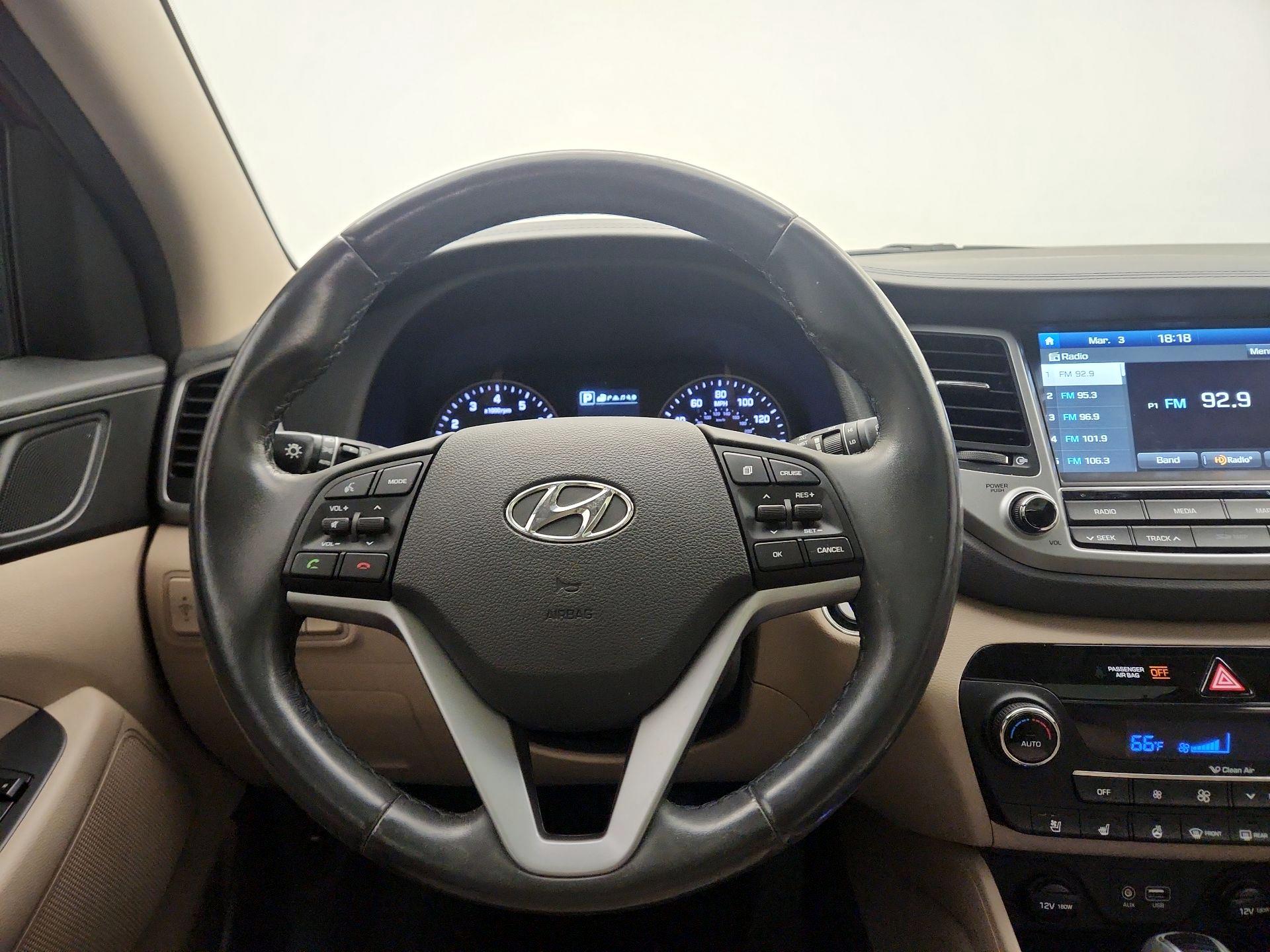 Thumbnail: 2018 Hyundai Tucson - 10