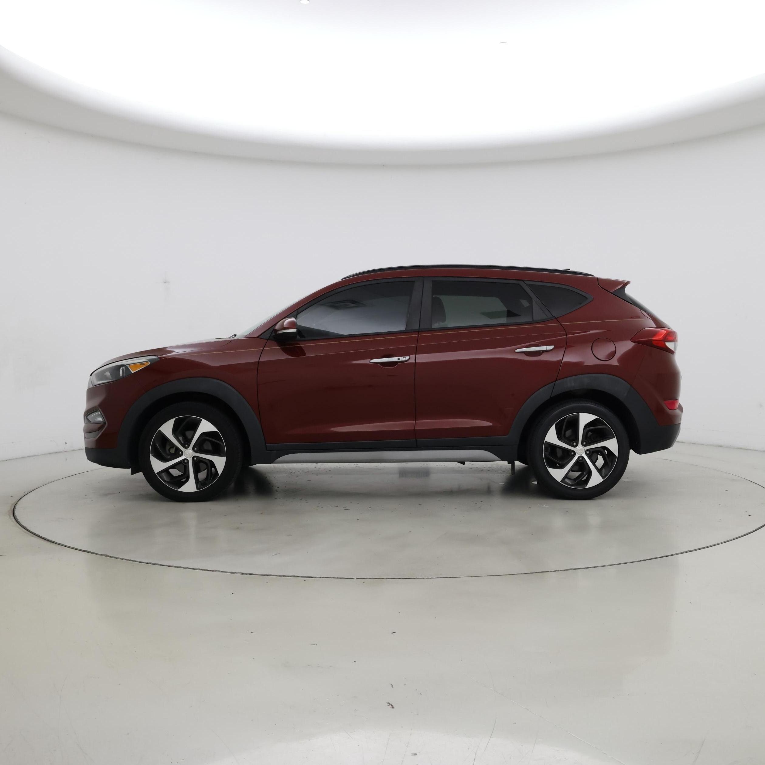 Thumbnail: 2018 Hyundai Tucson - 3