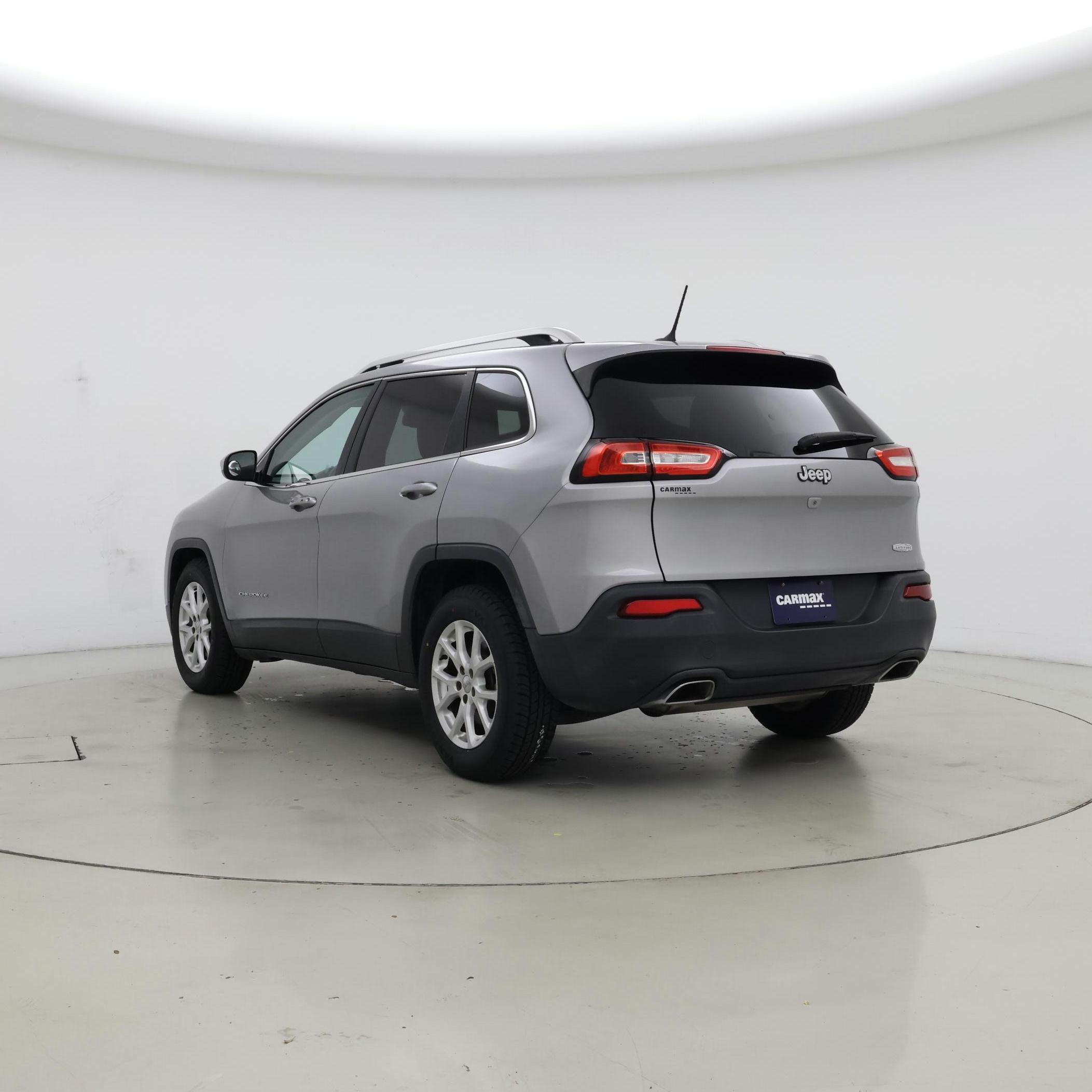 Thumbnail: 2015 Jeep Cherokee - 2