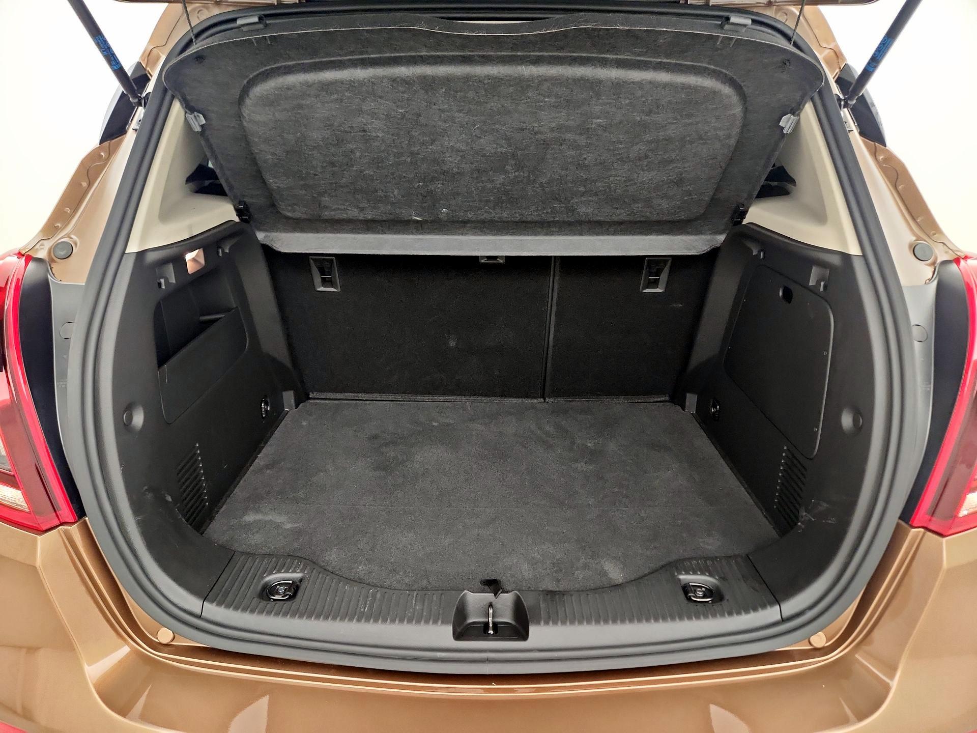 Thumbnail: 2017 Buick Encore - 19