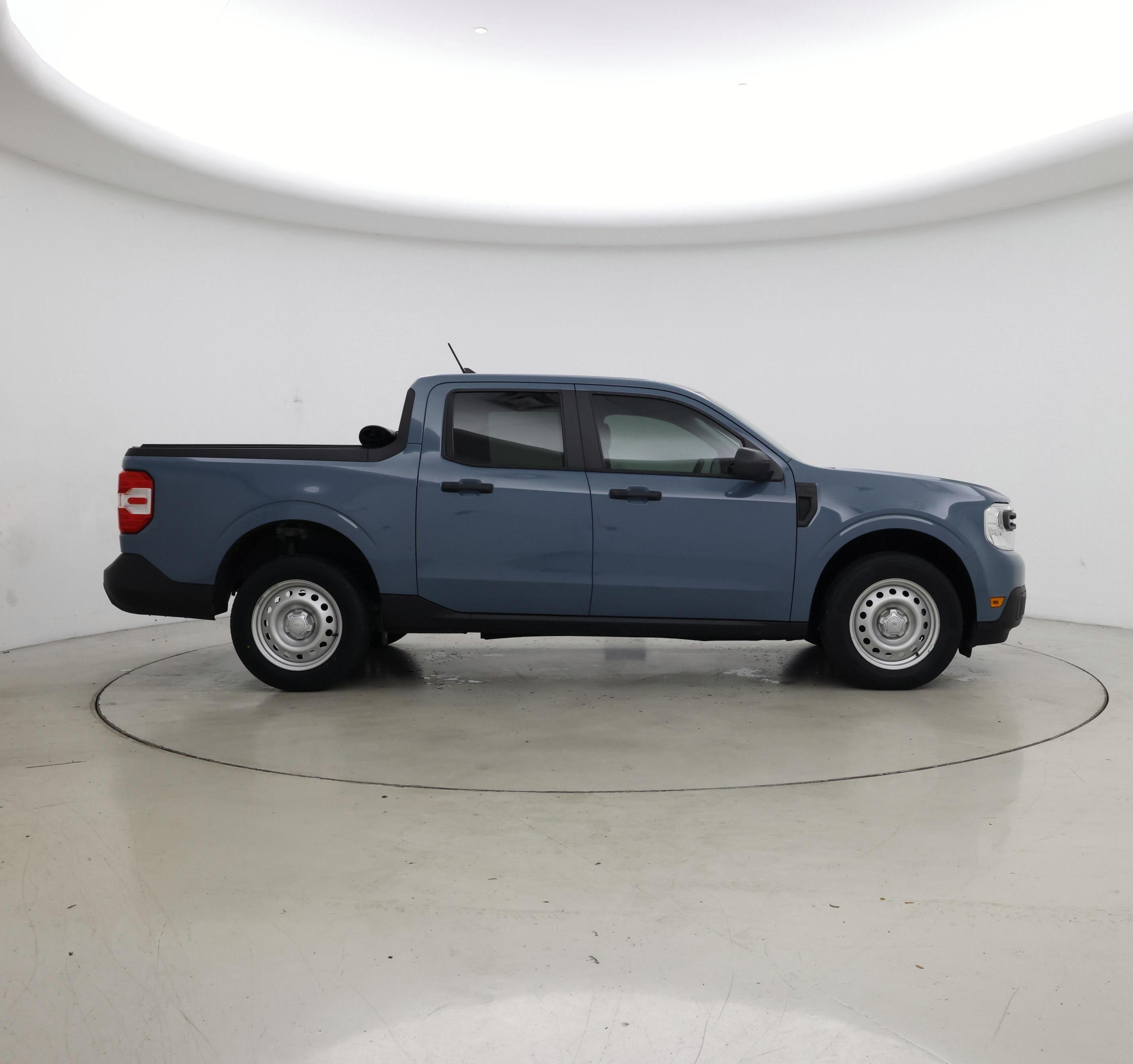 Thumbnail: 2022 Ford Maverick - 7