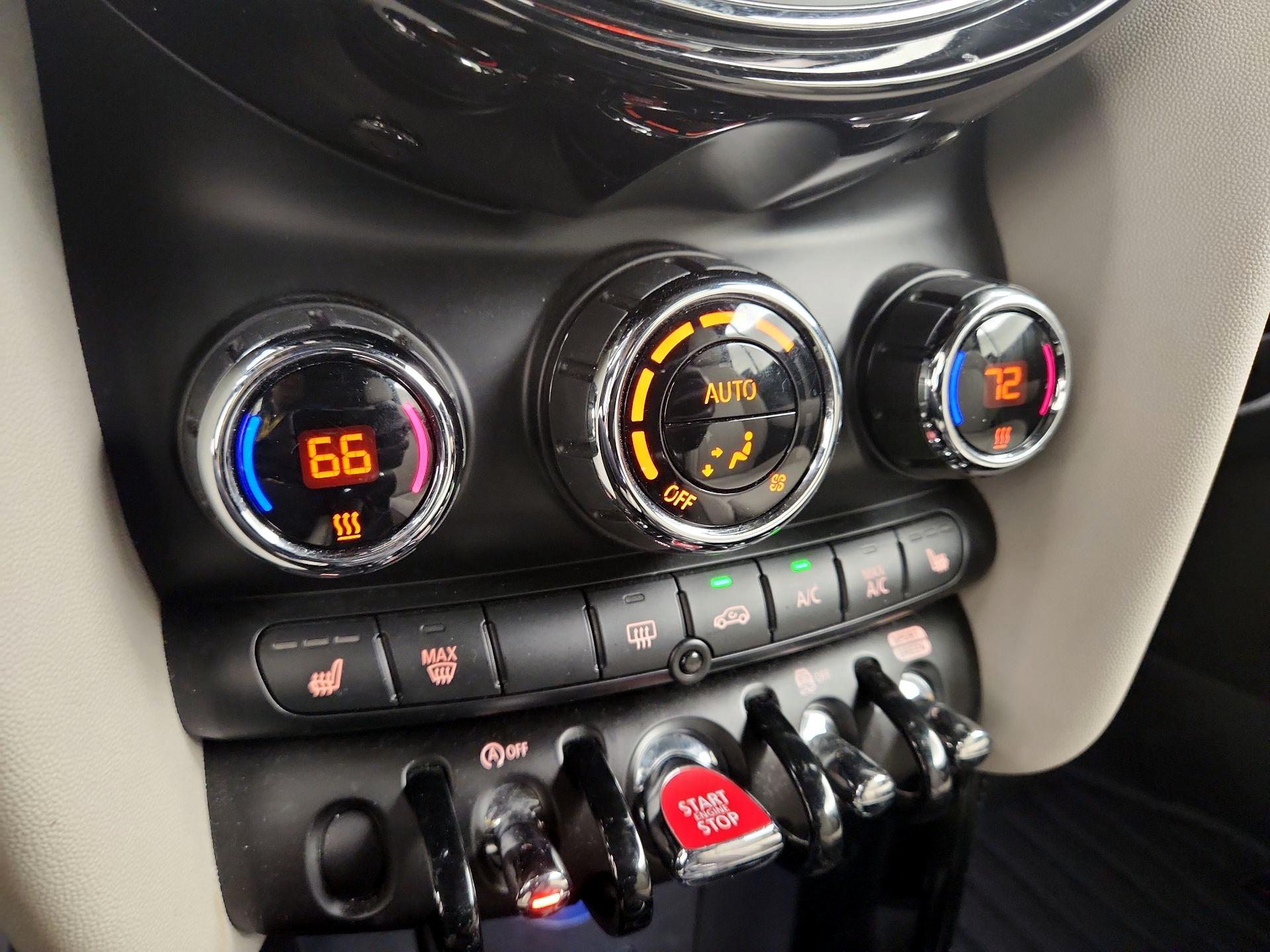 Thumbnail: 2019 MINI Cooper - 16