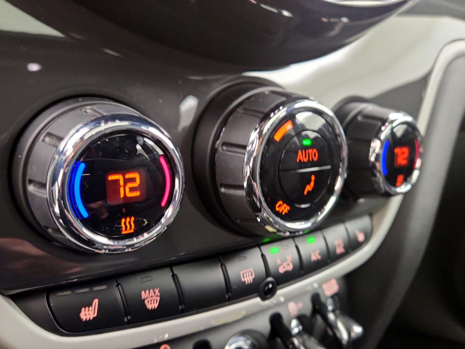 Thumbnail: 2018 MINI Cooper Countryman - 17