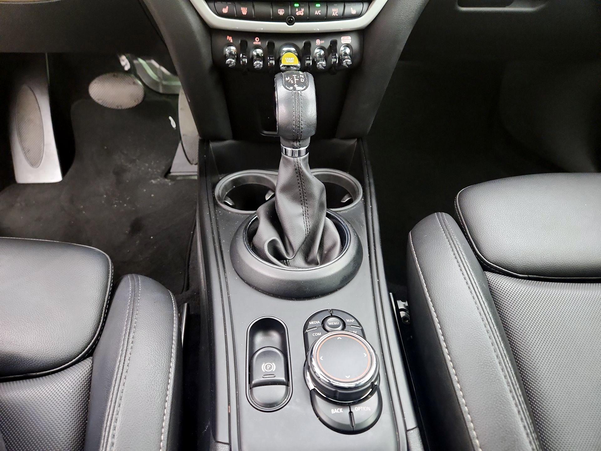 Thumbnail: 2018 MINI Cooper Countryman - 18