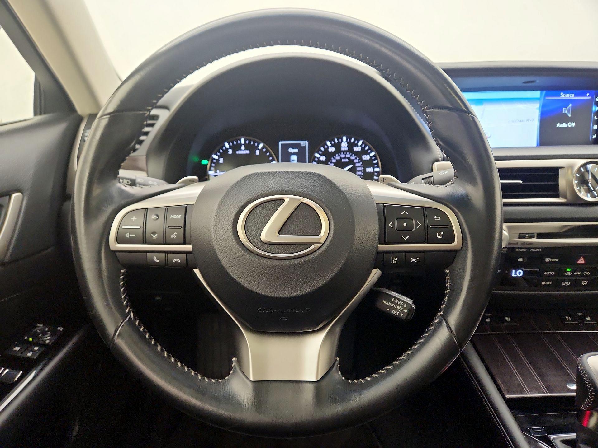 Thumbnail: 2016 Lexus GS - 10