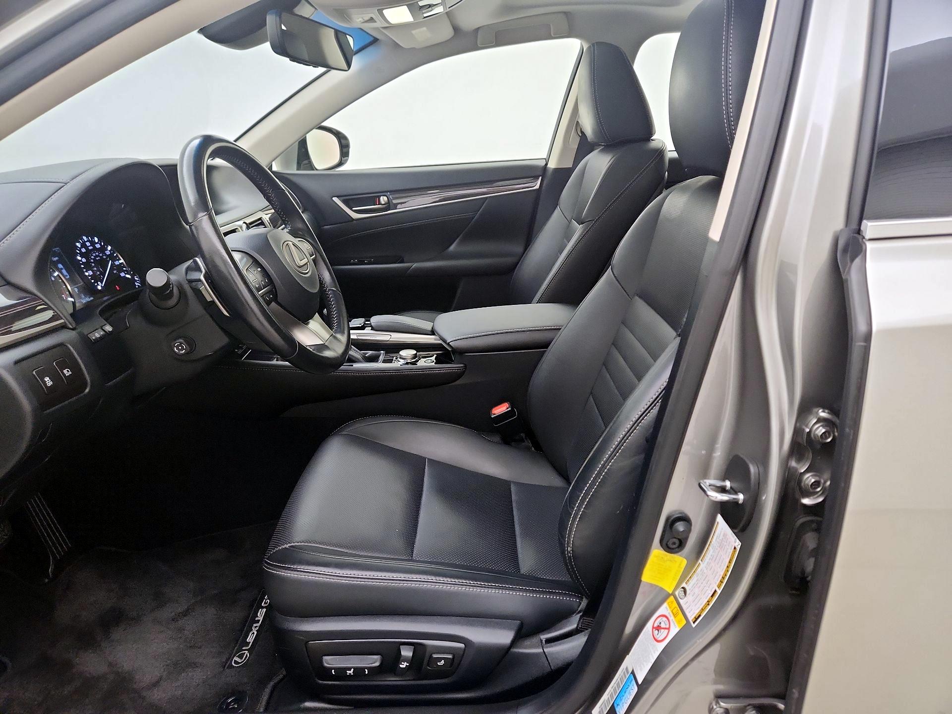 Thumbnail: 2016 Lexus GS - 11