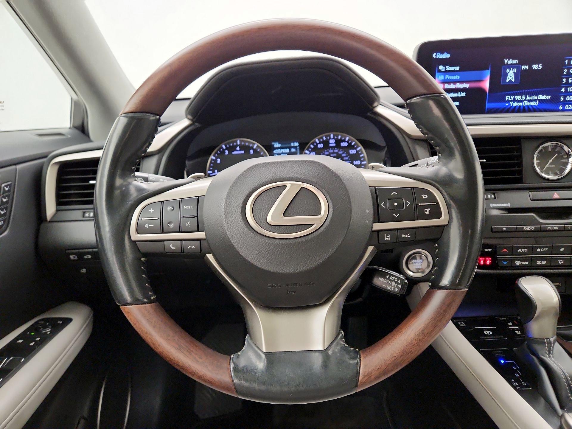 Thumbnail: 2020 Lexus RX - 10