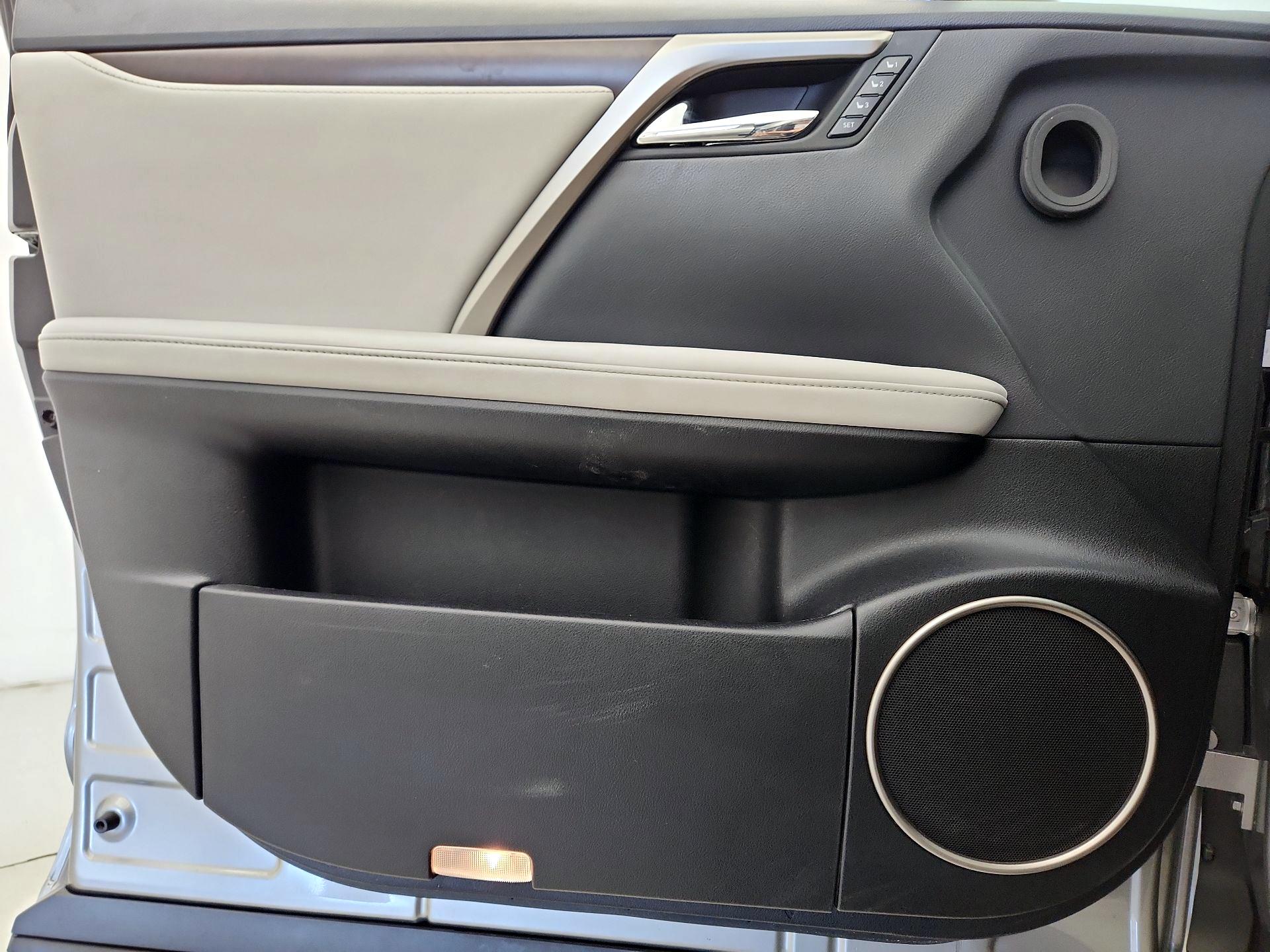 Thumbnail: 2020 Lexus RX - 12