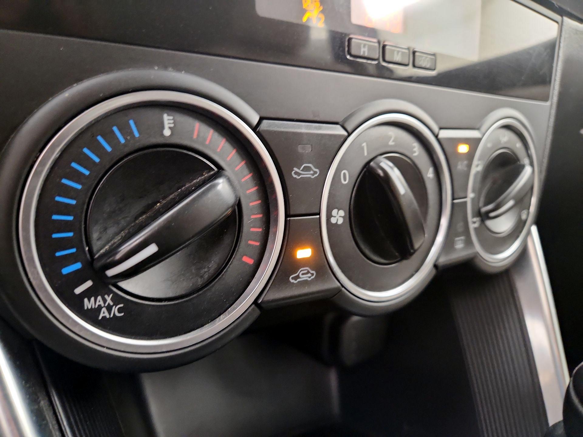 Thumbnail: 2015 Mazda CX-5 - 16