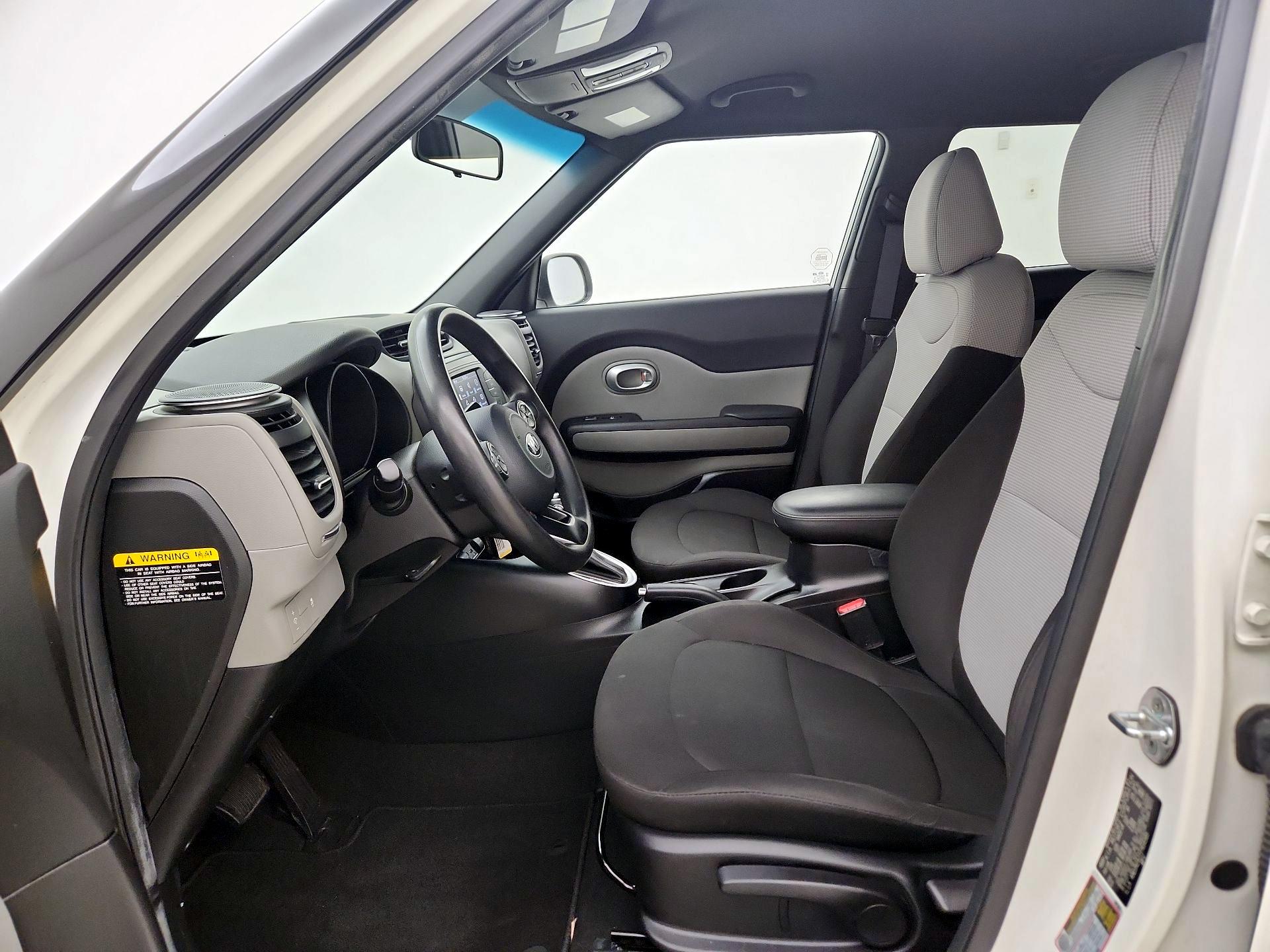 Thumbnail: 2018 Kia Soul - 11