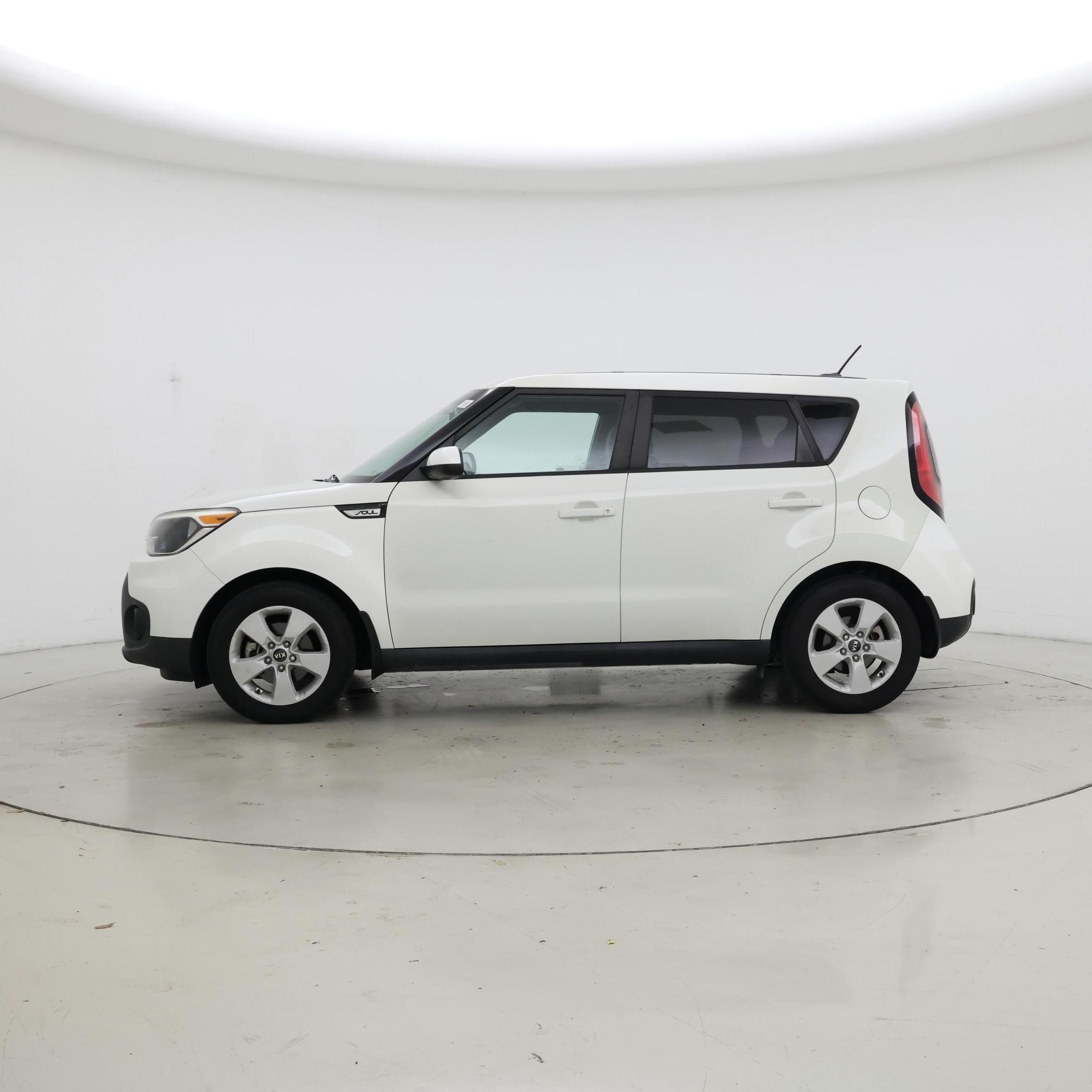 Thumbnail: 2018 Kia Soul - 3