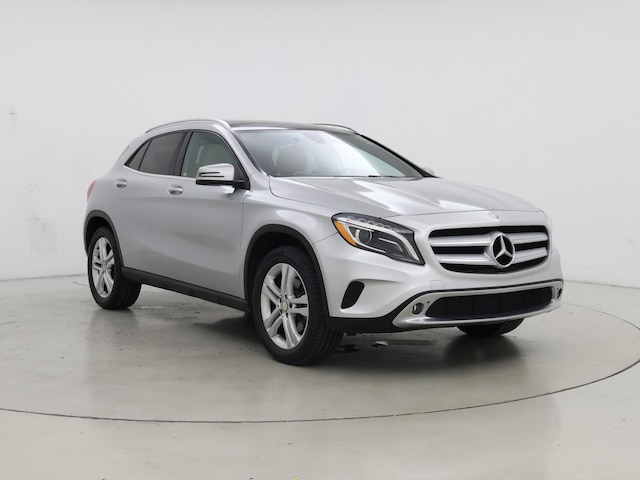 Silver 2017 Mercedes-Benz GLA 250 FWD SUV / Crossover Front-Wheel Drive Automatic
