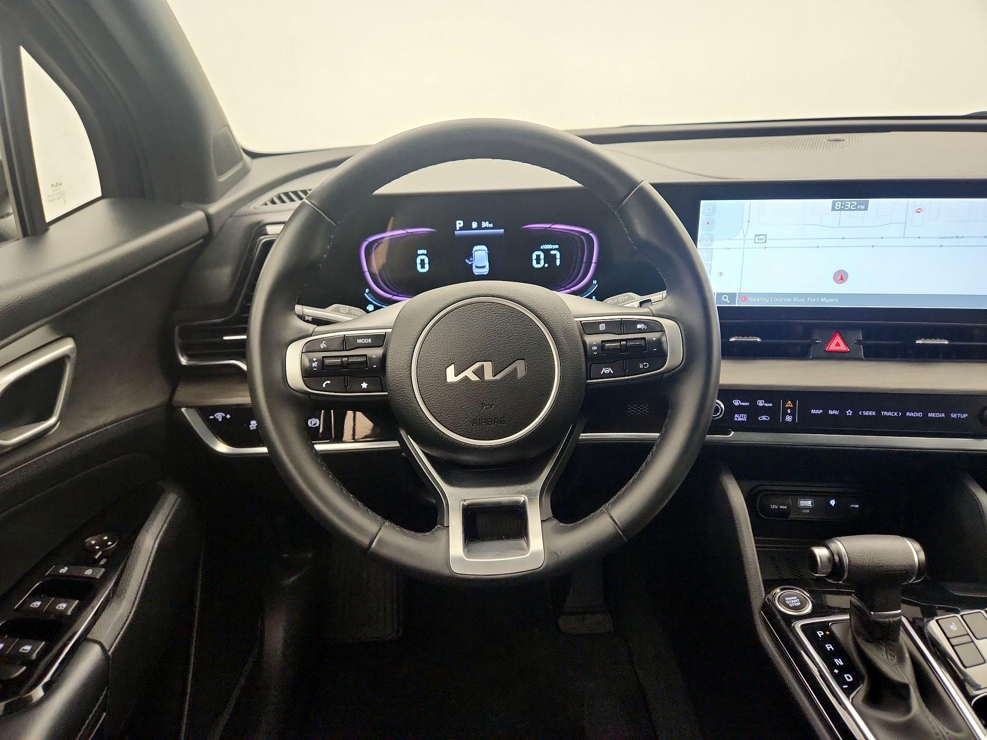 Thumbnail: 2023 Kia Sportage - 10