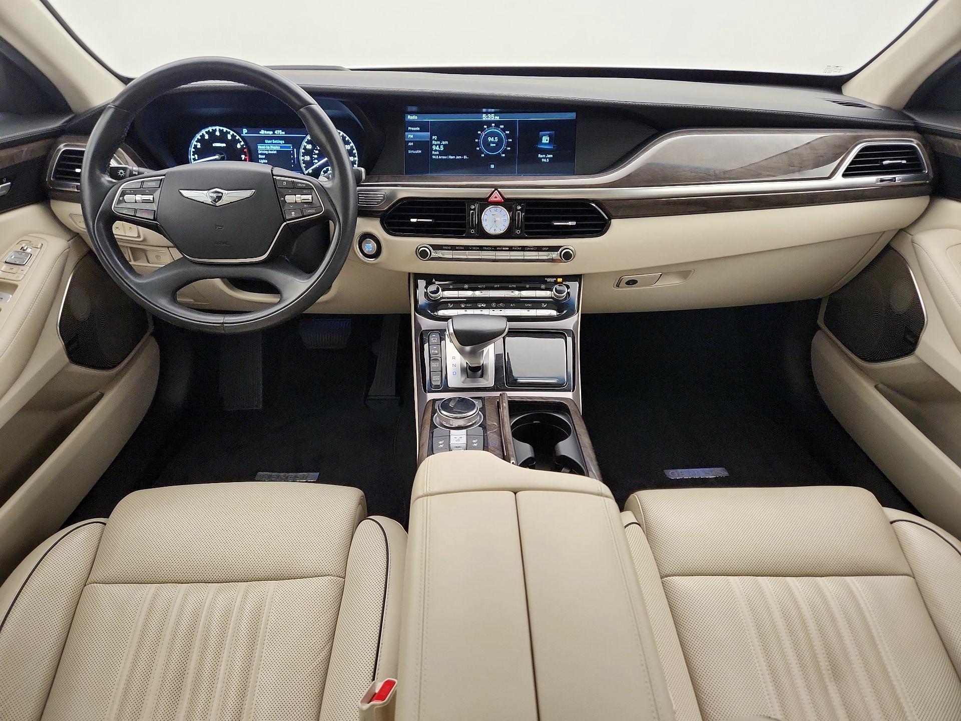 Thumbnail: 2019 Genesis G90 - 9