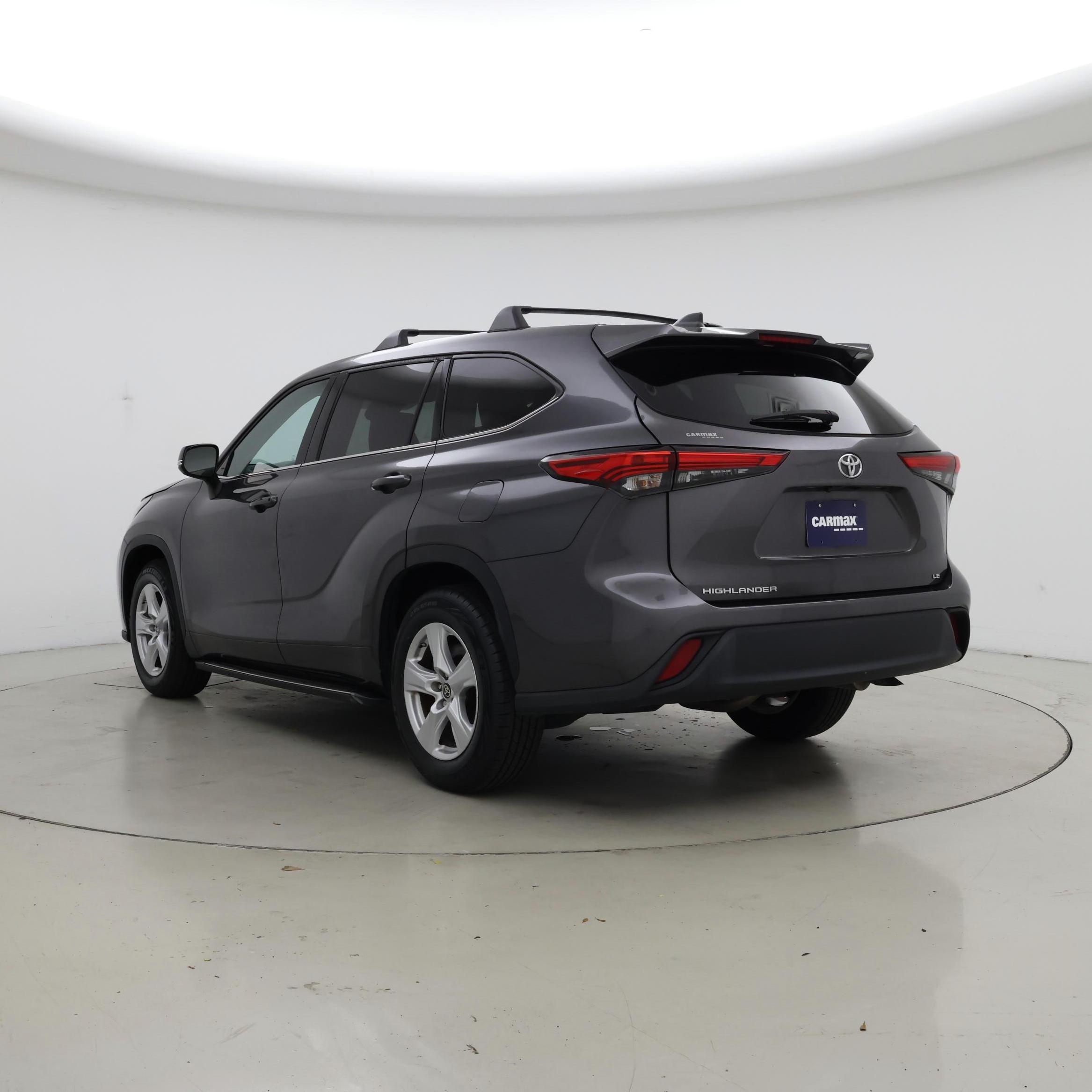 Thumbnail: 2022 Toyota Highlander - 2