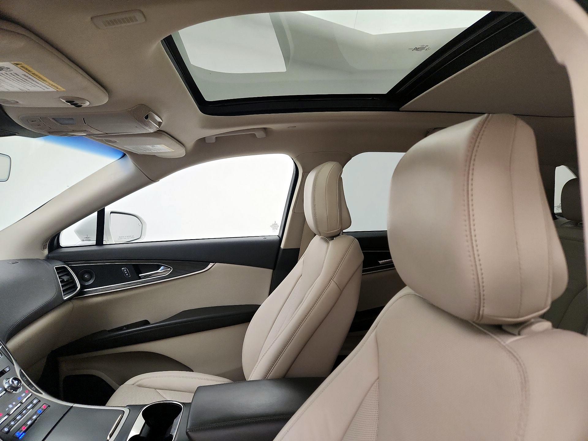 Thumbnail: 2020 Lincoln Nautilus - 20