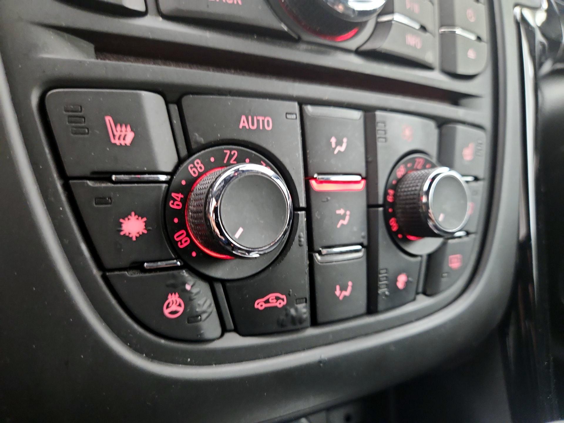 Thumbnail: 2016 Buick Cascada - 16