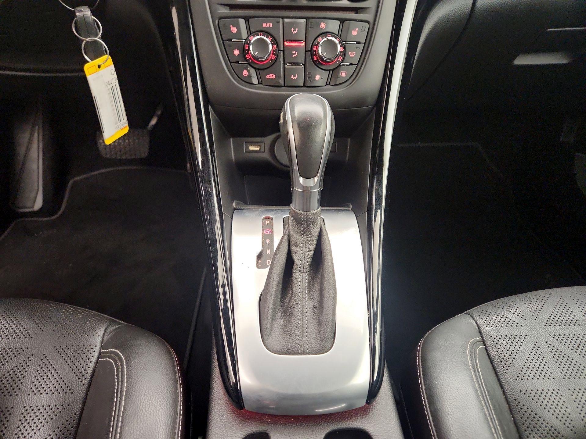 Thumbnail: 2016 Buick Cascada - 17