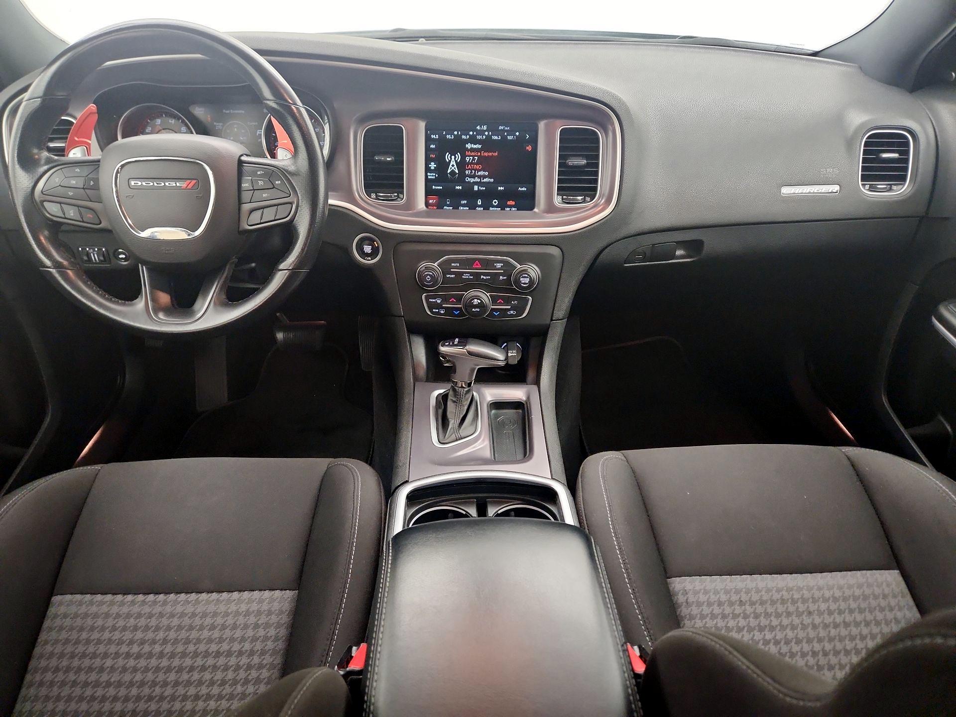 Thumbnail: 2022 Dodge Charger - 9