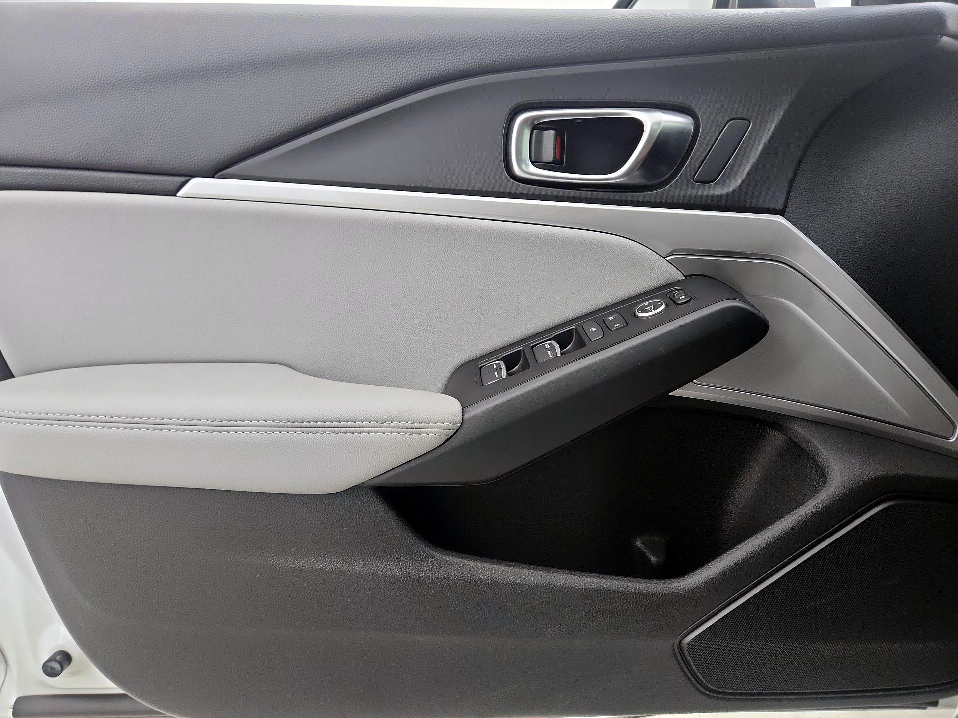 Thumbnail: 2023 Acura Integra - 12