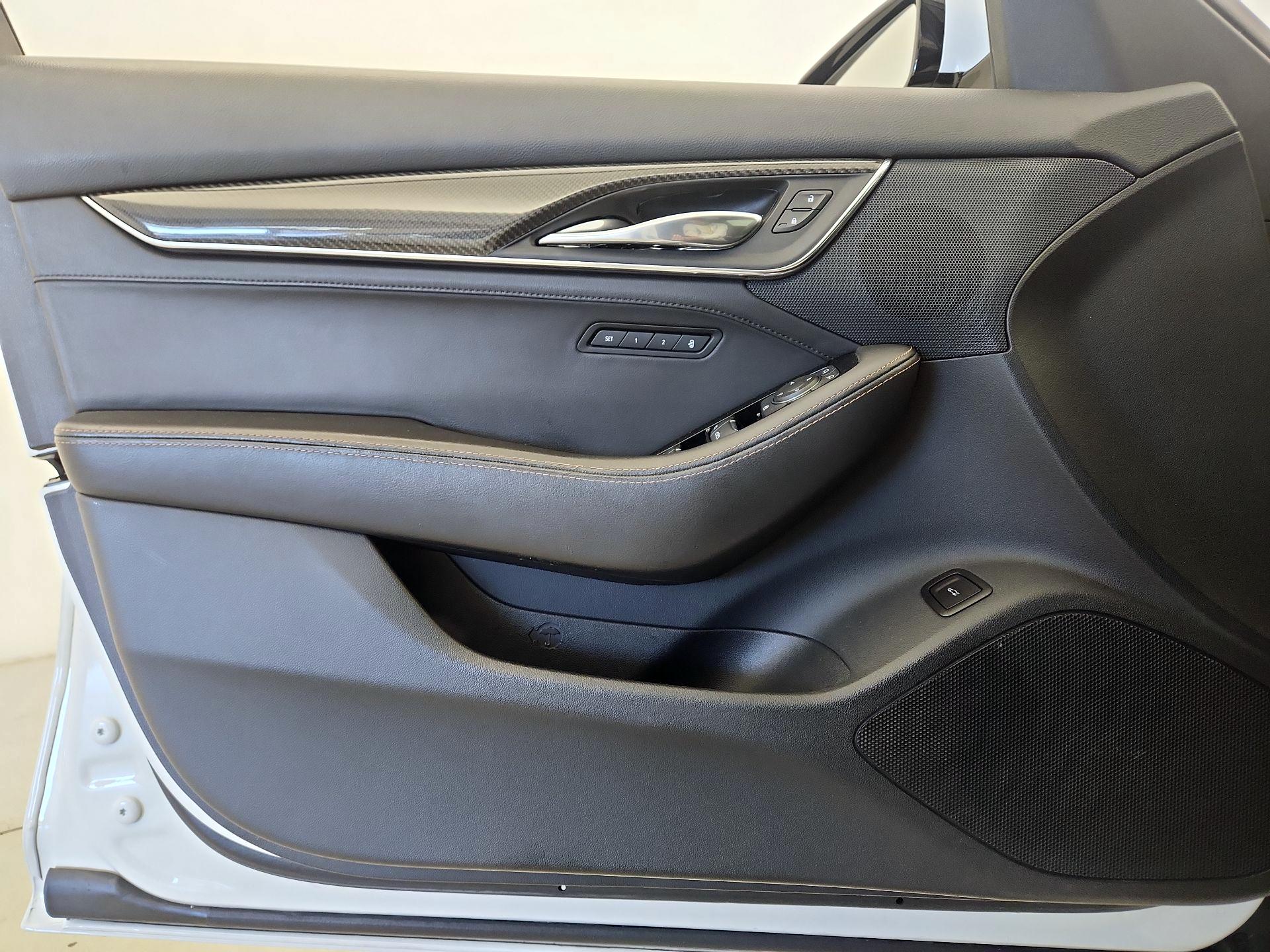 Thumbnail: 2021 Cadillac CT5 - 12