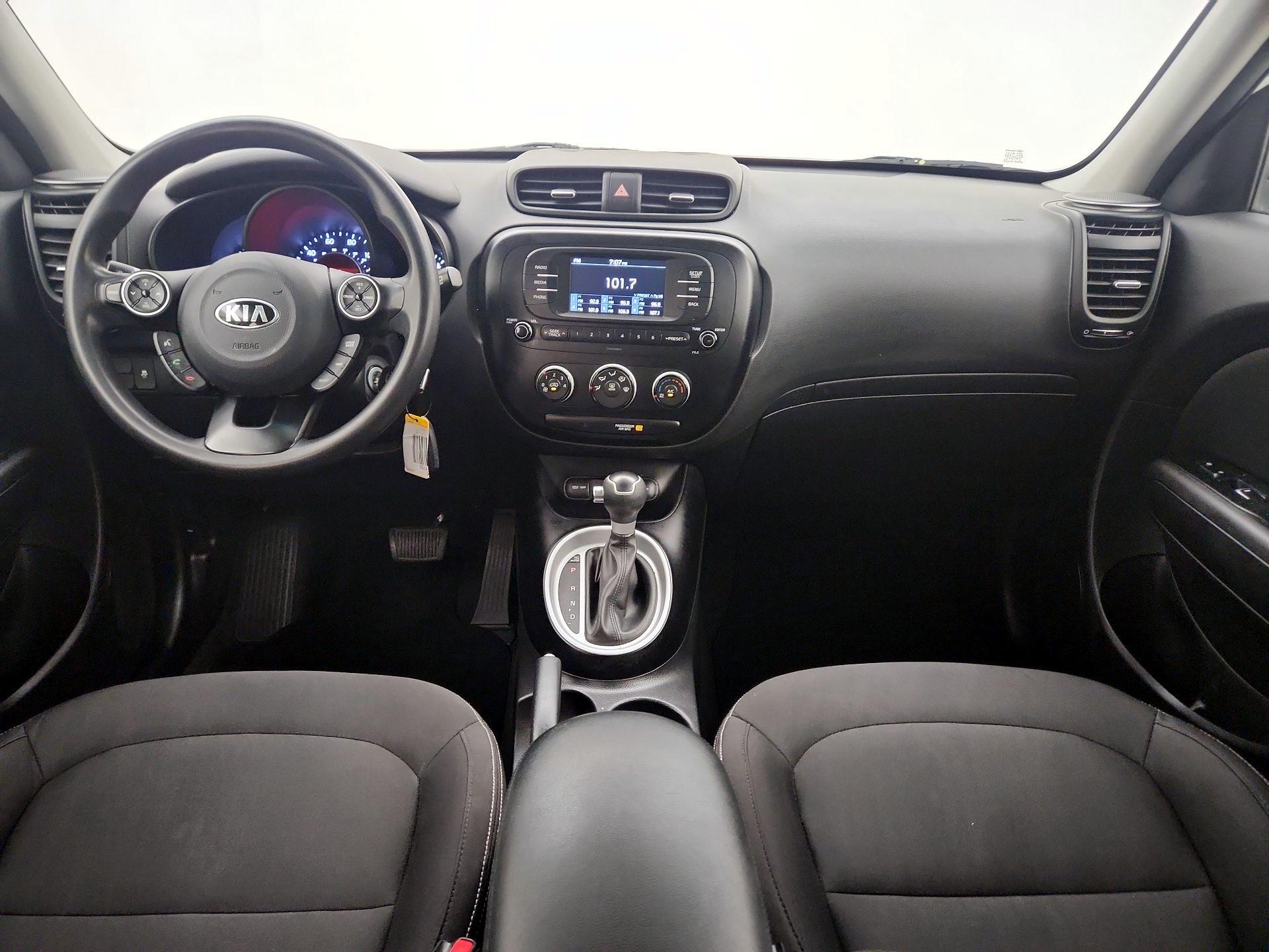 Thumbnail: 2017 Kia Soul - 9