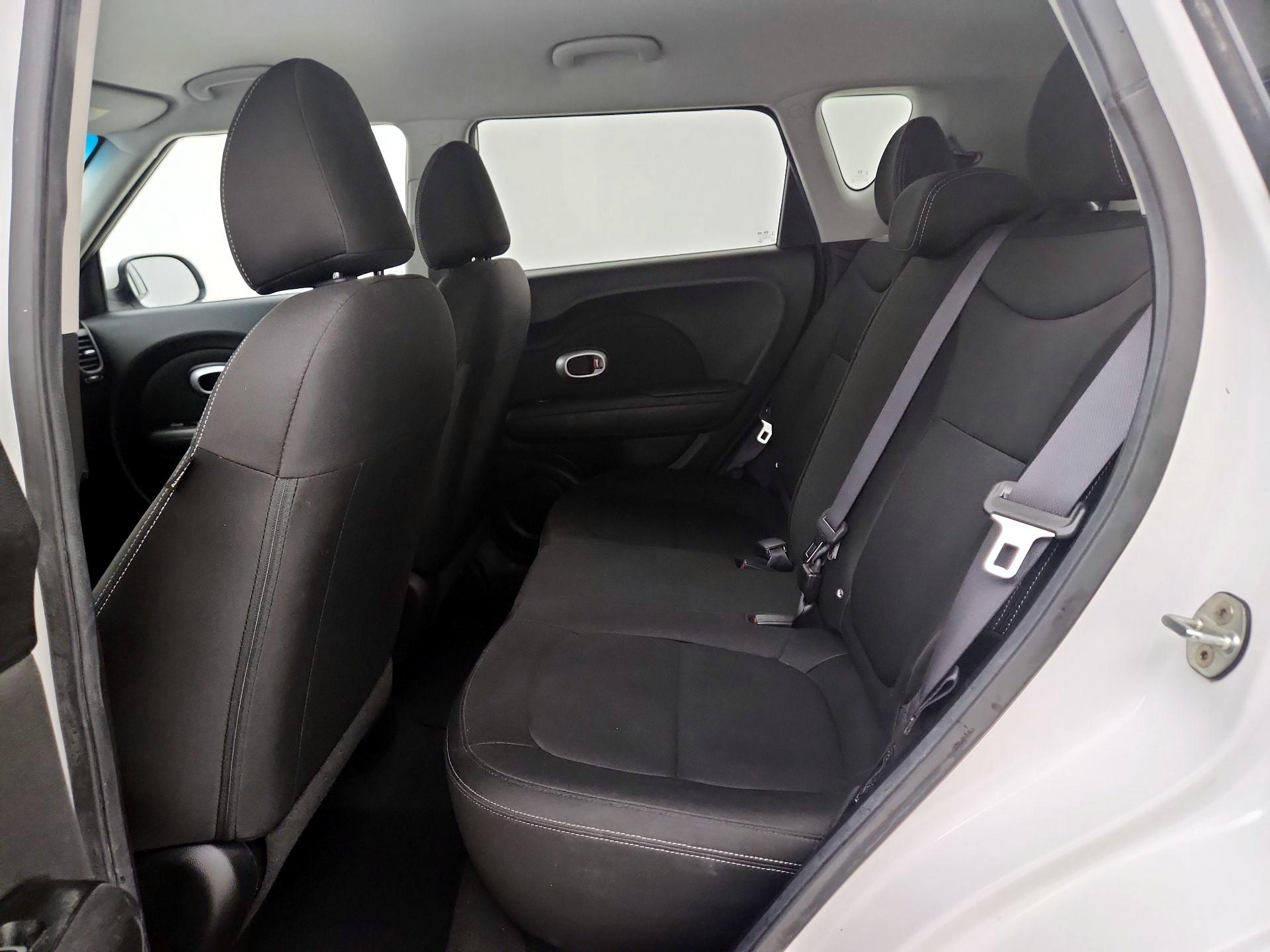 Thumbnail: 2017 Kia Soul - 18