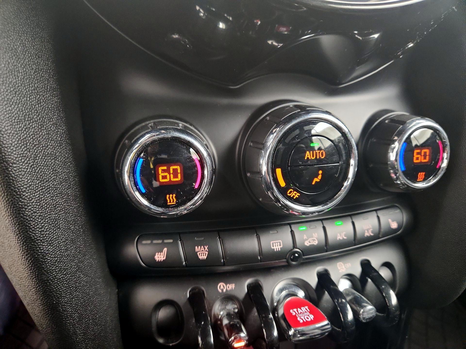 Thumbnail: 2017 MINI Cooper - 15