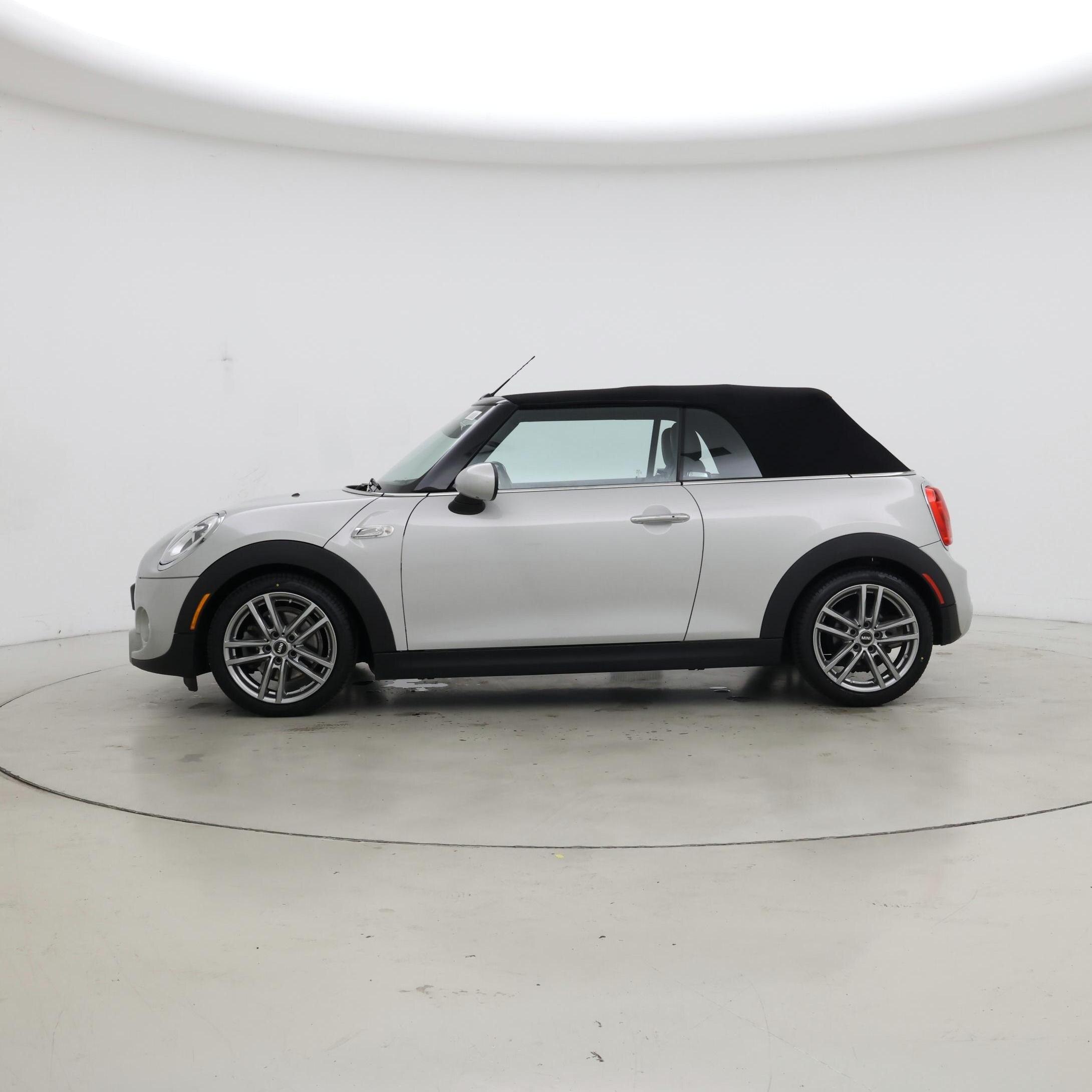 Thumbnail: 2017 MINI Cooper - 3