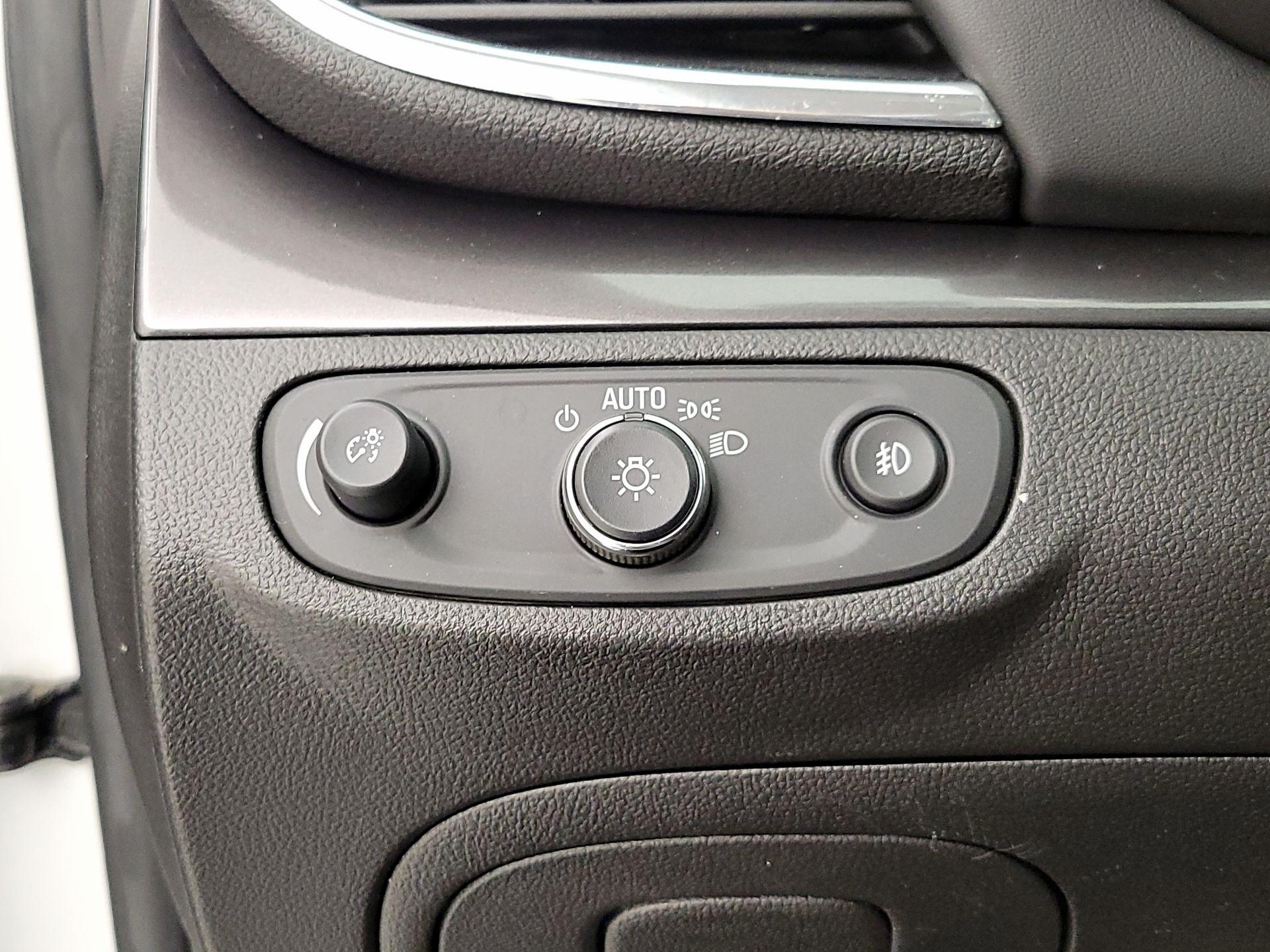 Thumbnail: 2019 Buick Encore - 13