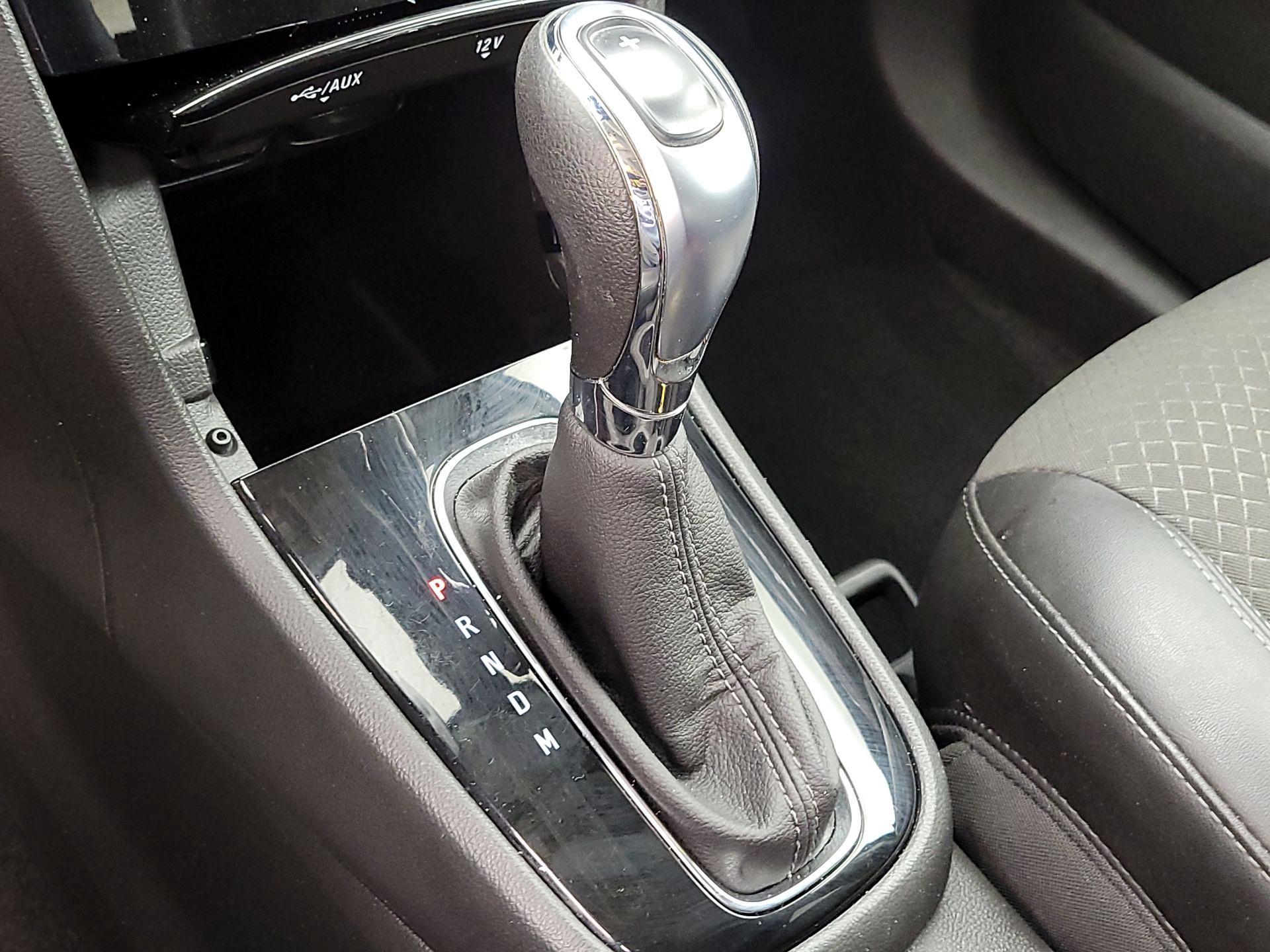 Thumbnail: 2019 Buick Encore - 17