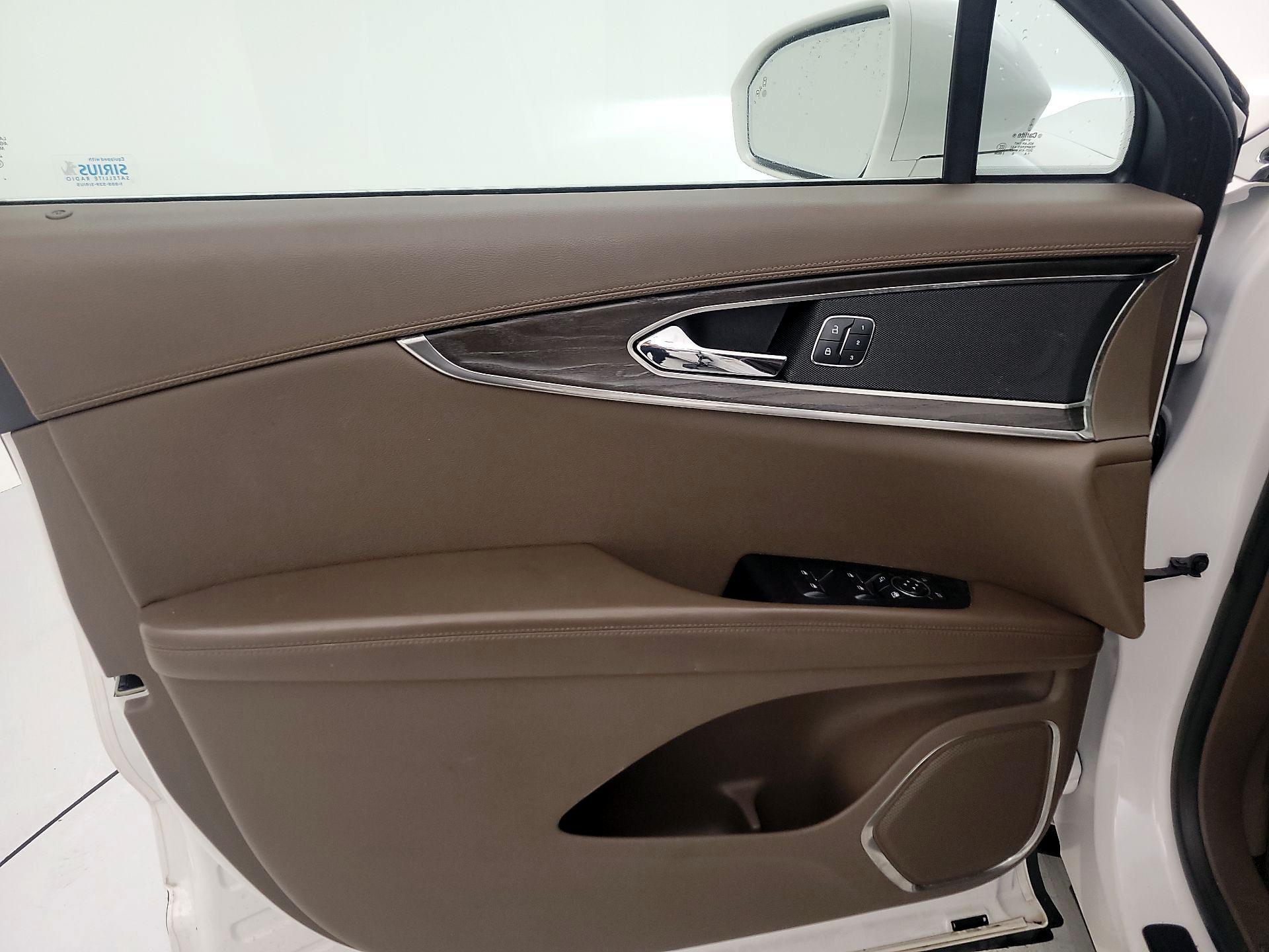 Thumbnail: 2018 Lincoln MKX - 12