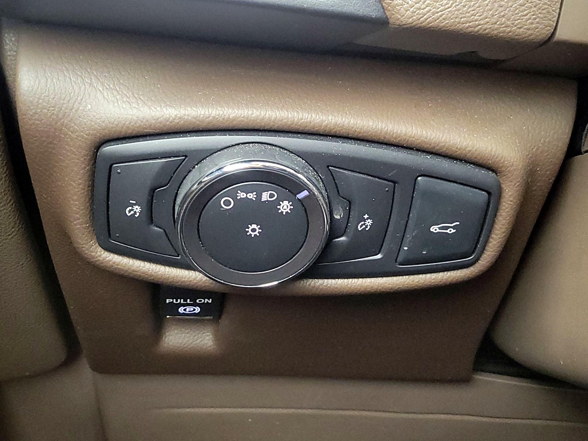 Thumbnail: 2018 Lincoln MKX - 13