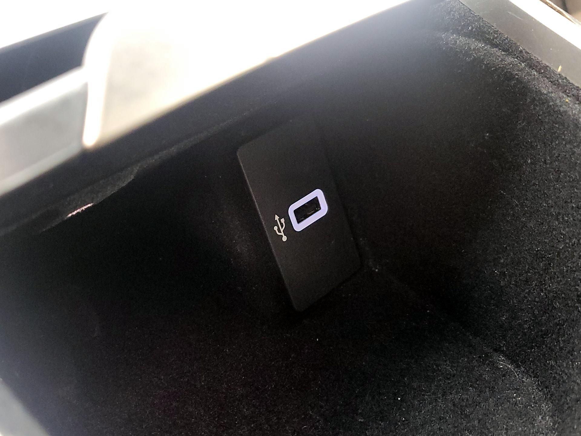 Thumbnail: 2018 Lincoln MKX - 19