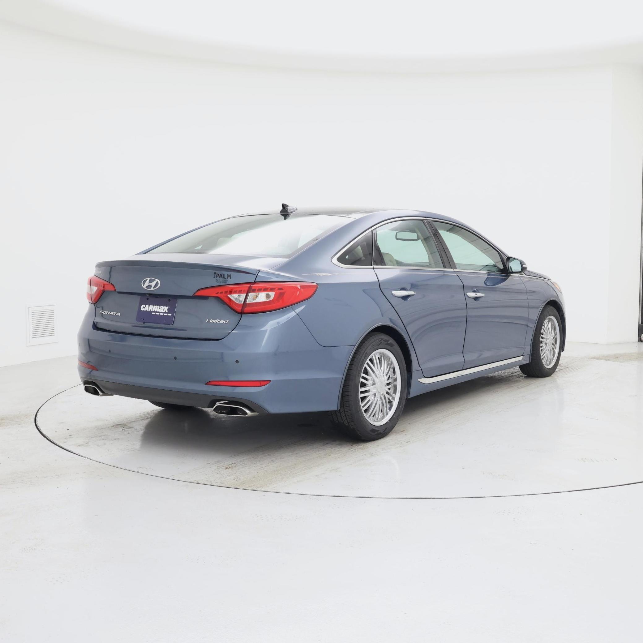 Thumbnail: 2015 Hyundai Sonata - 8