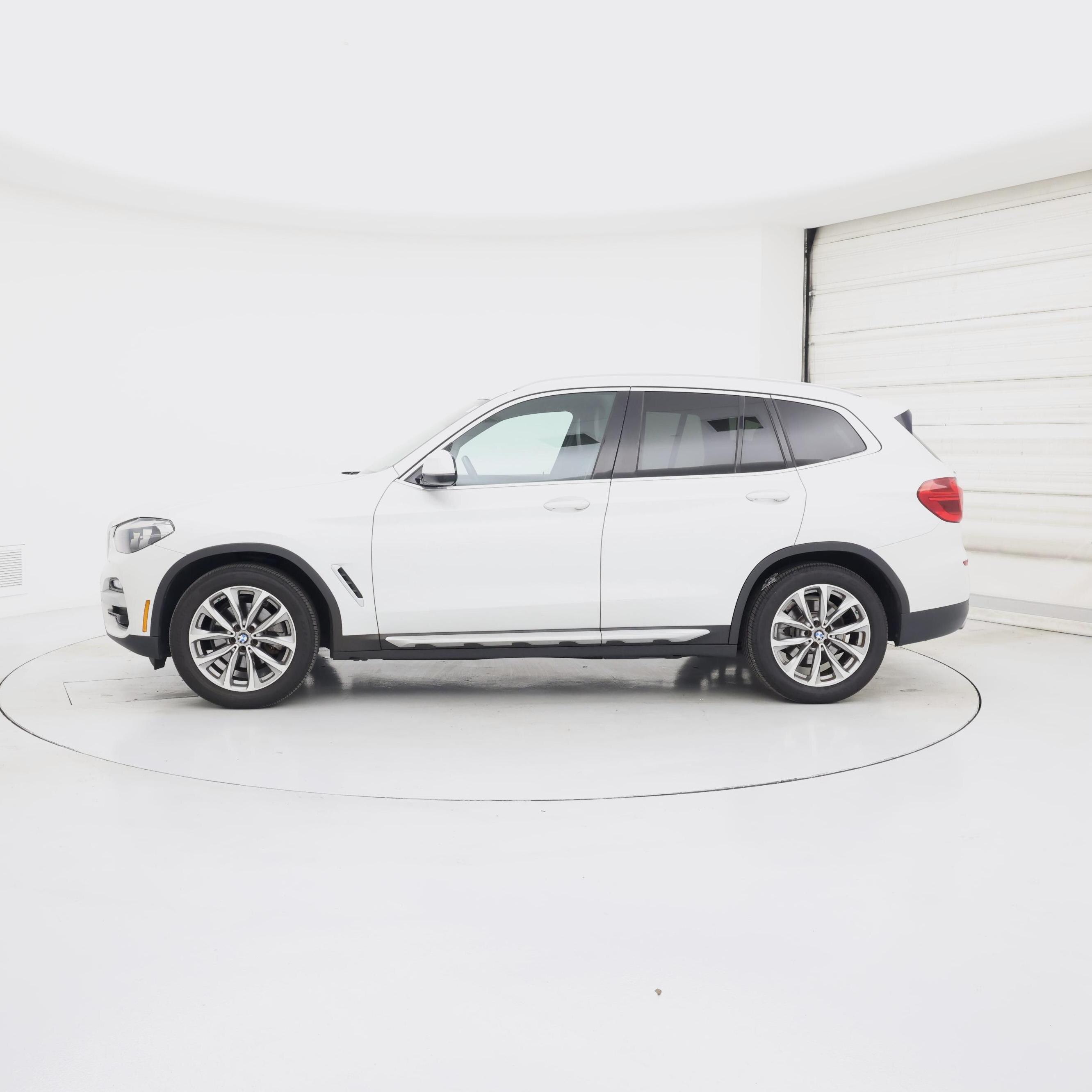 Thumbnail: 2019 BMW X3 - 3