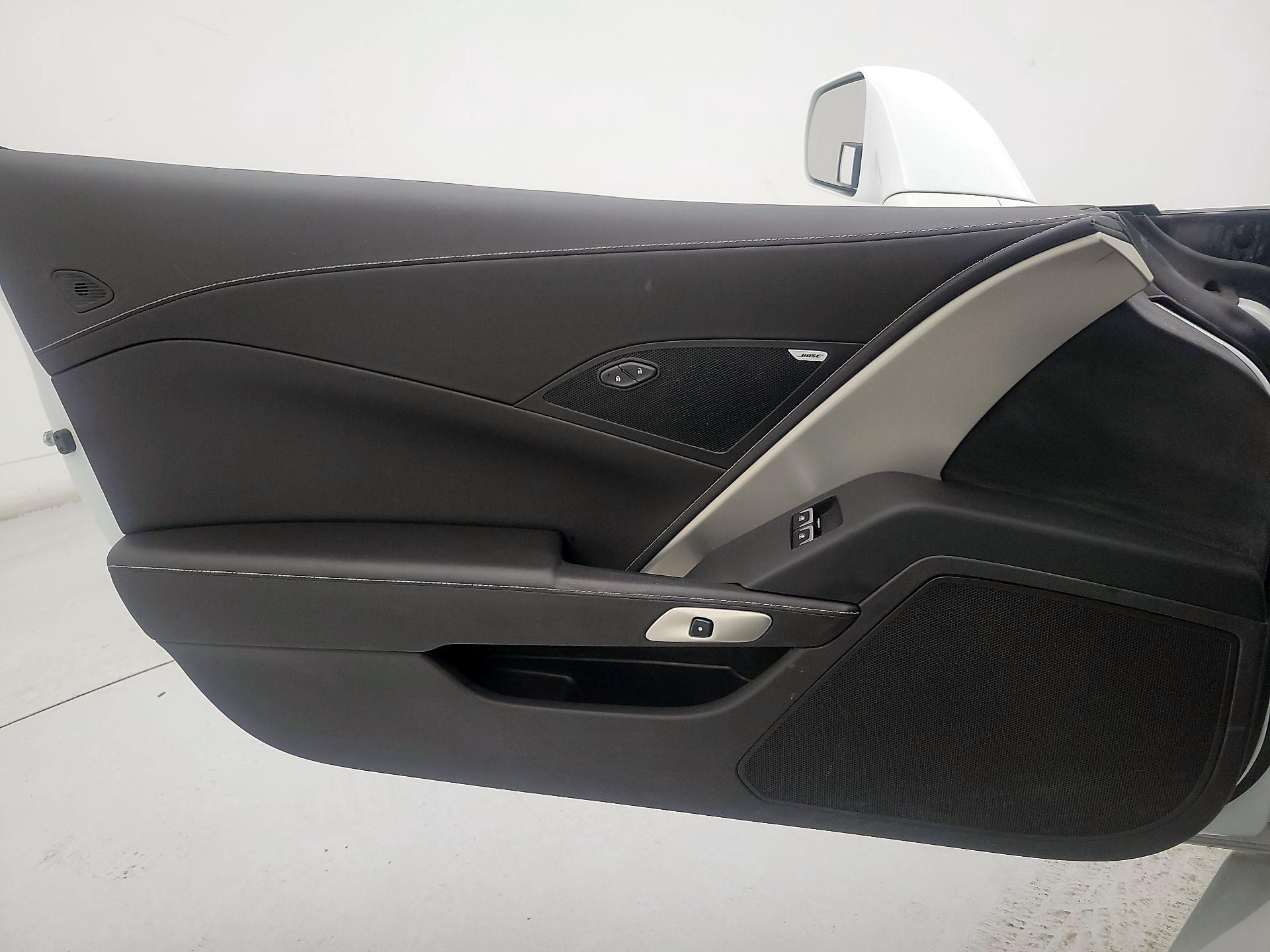 Thumbnail: 2017 Chevrolet Corvette - 12